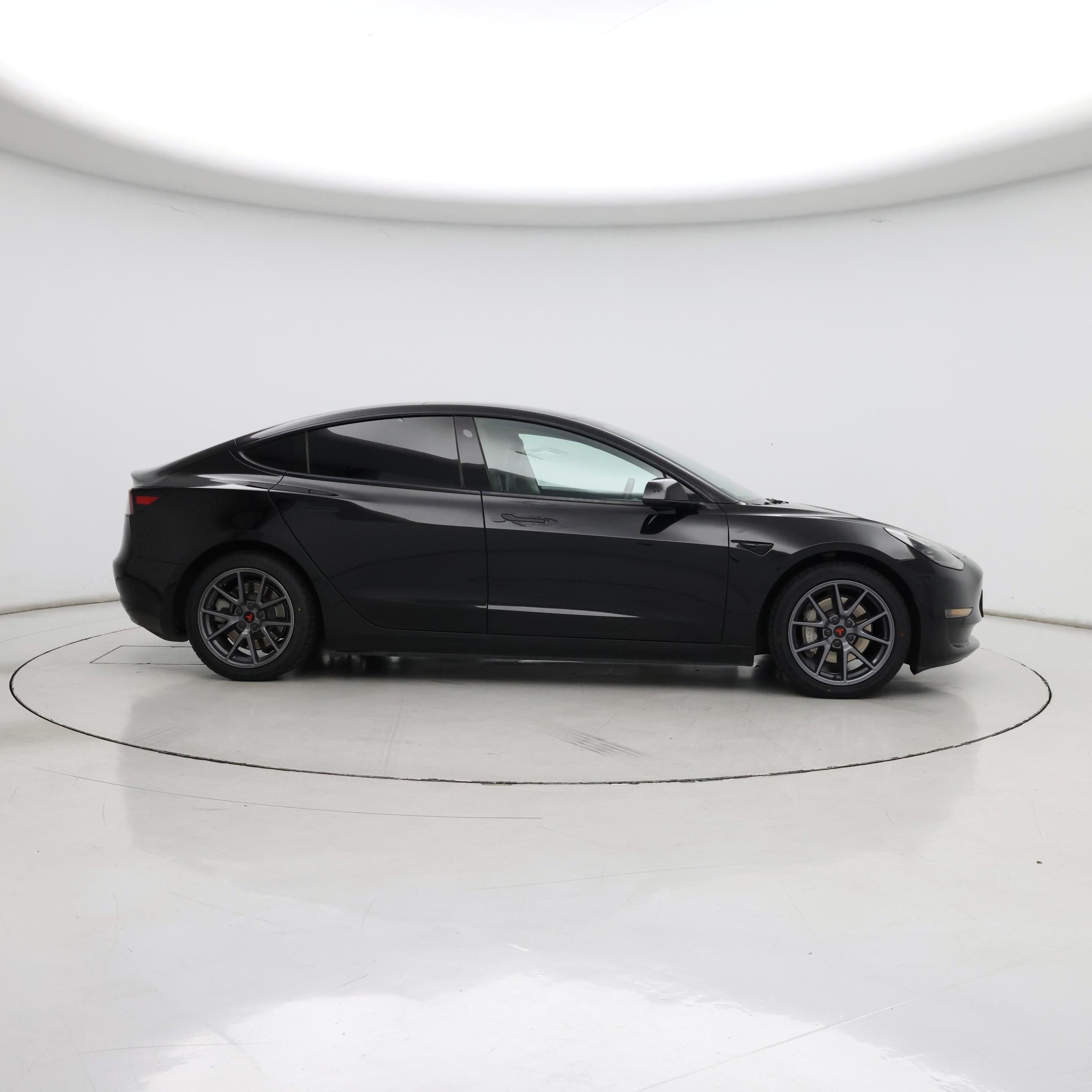 Thumbnail: 2021 Tesla Model 3 - 7