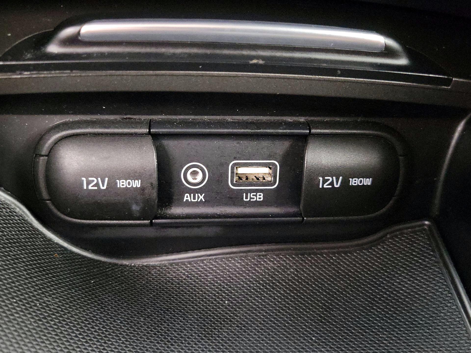 Thumbnail: 2019 Kia Optima - 18