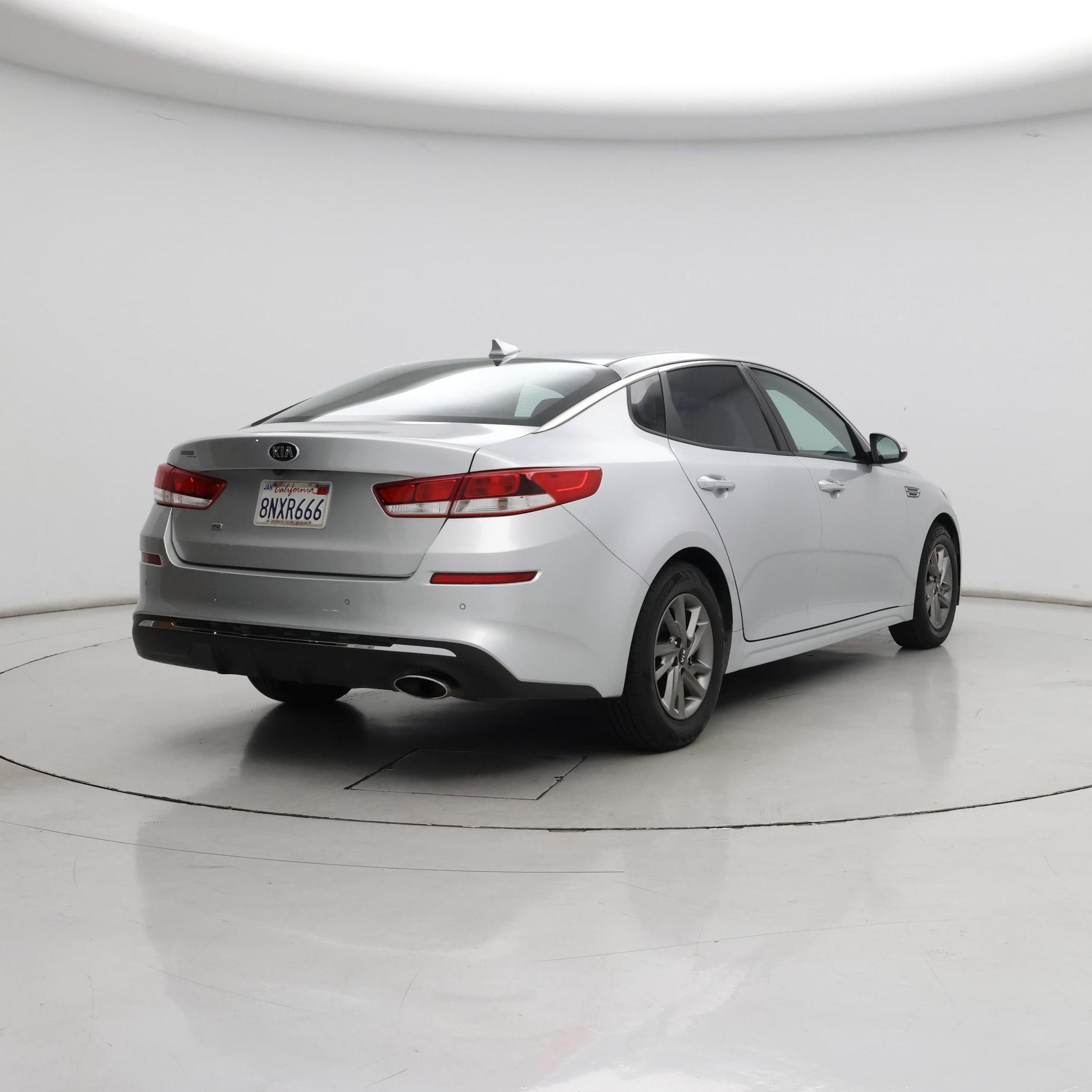Thumbnail: 2019 Kia Optima - 8