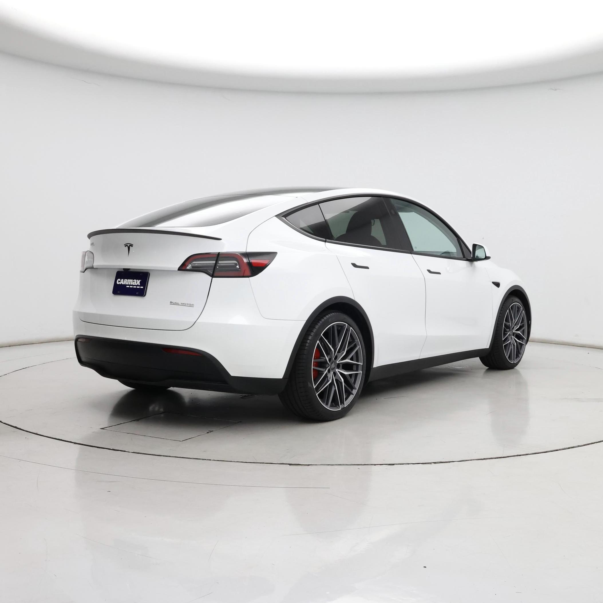 Thumbnail: 2024 Tesla Model Y - 8