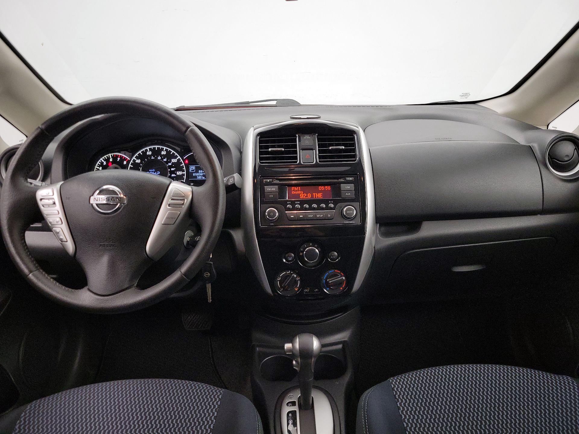 Thumbnail: 2015 Nissan Versa Note - 9