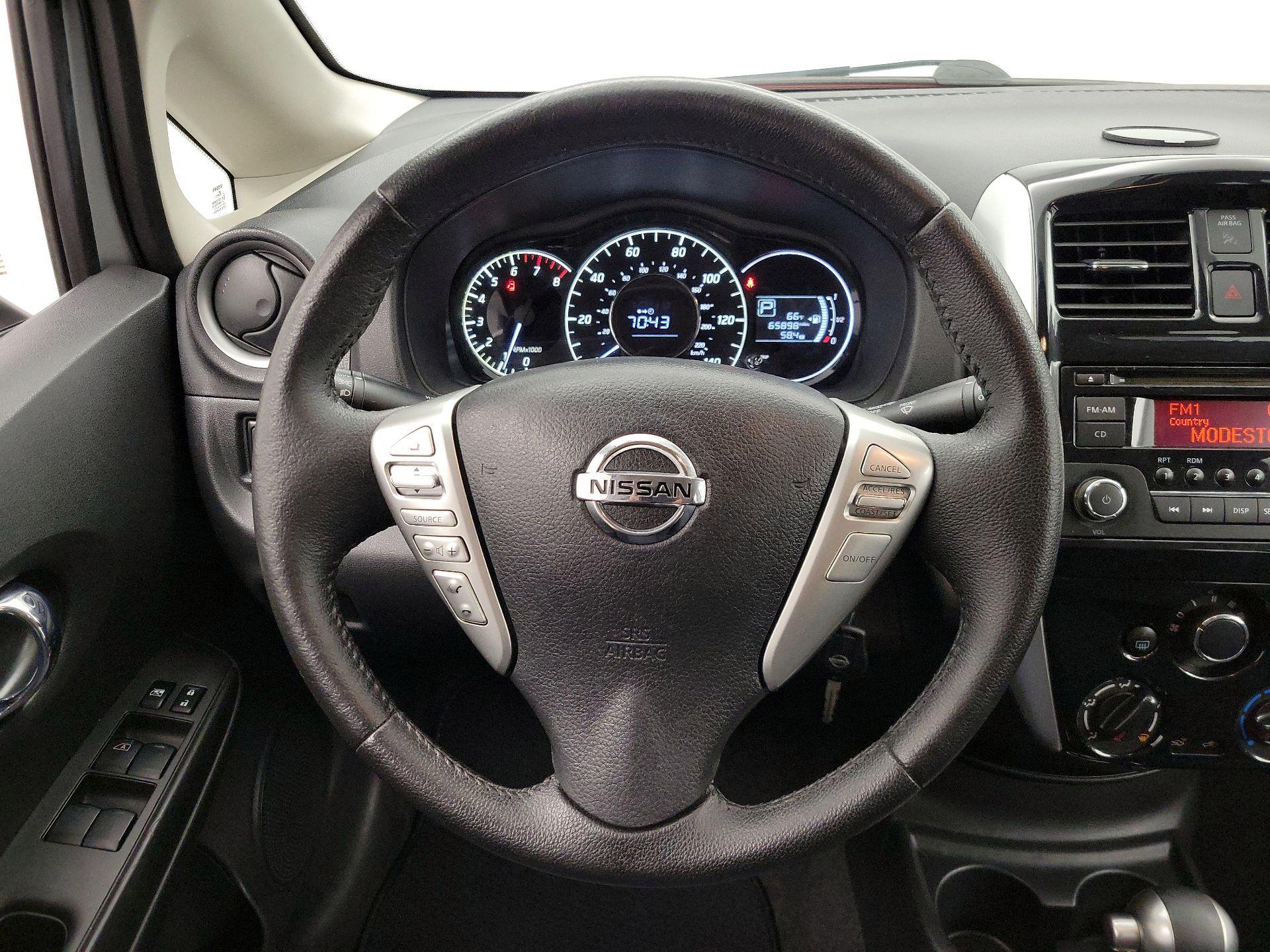 Thumbnail: 2015 Nissan Versa Note - 10
