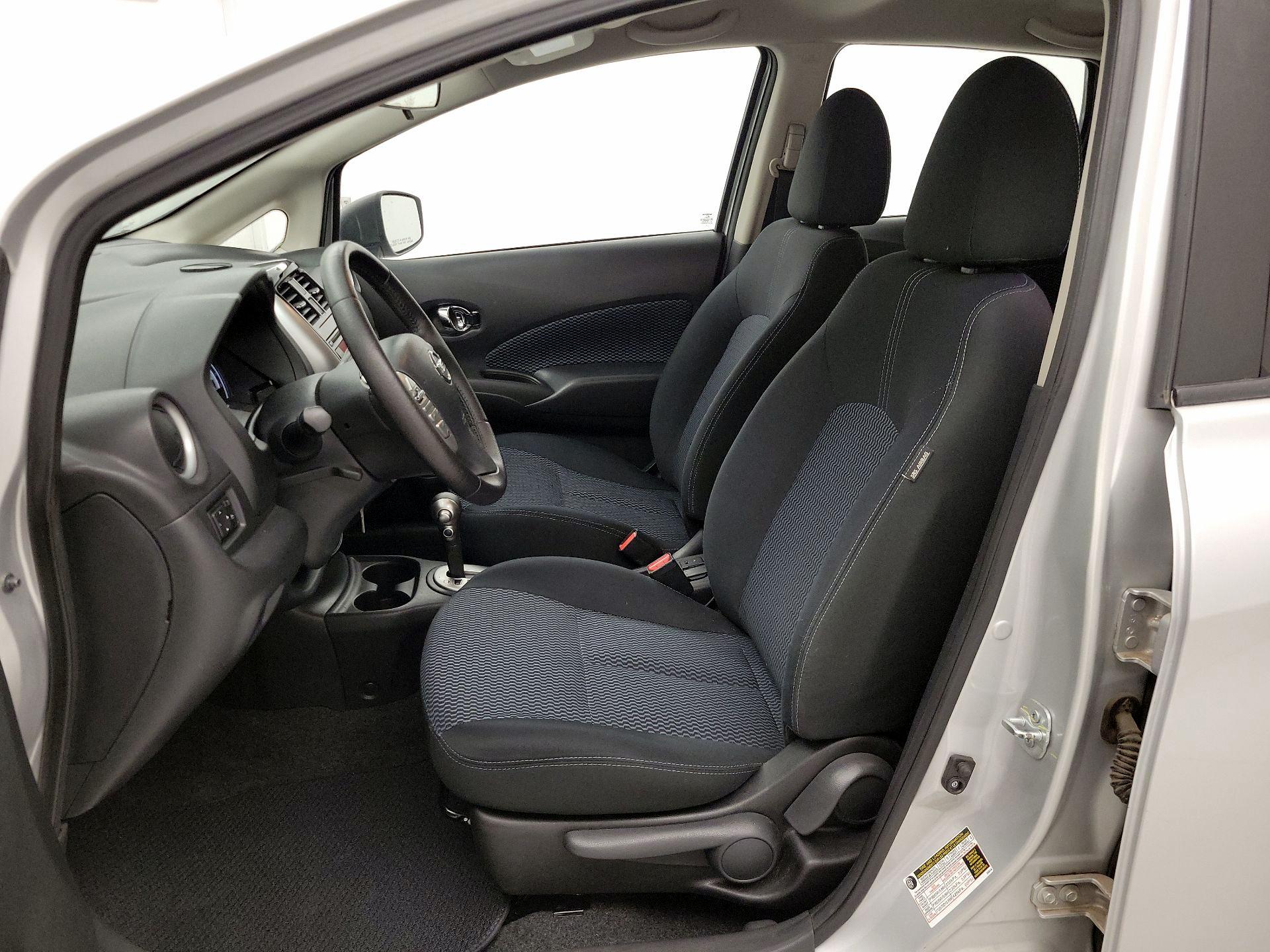 Thumbnail: 2015 Nissan Versa Note - 11