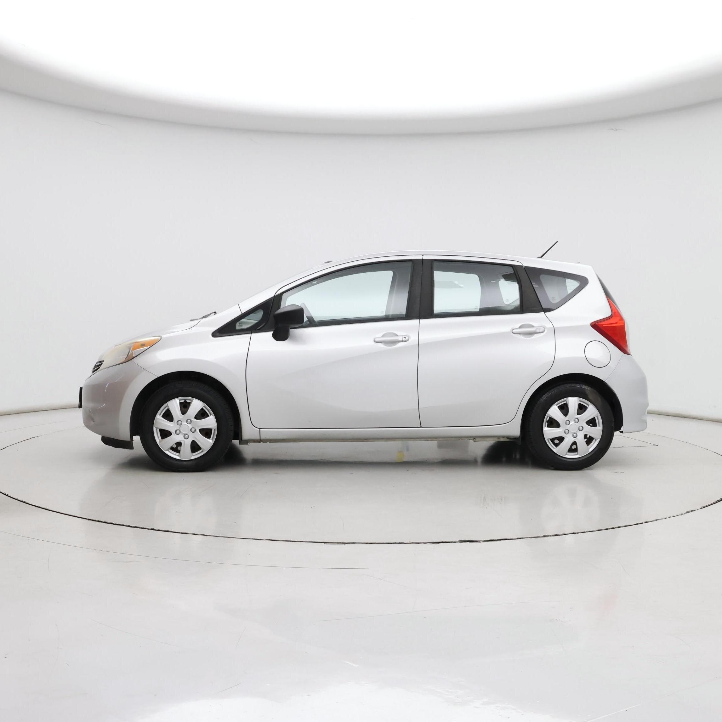 Thumbnail: 2015 Nissan Versa Note - 3