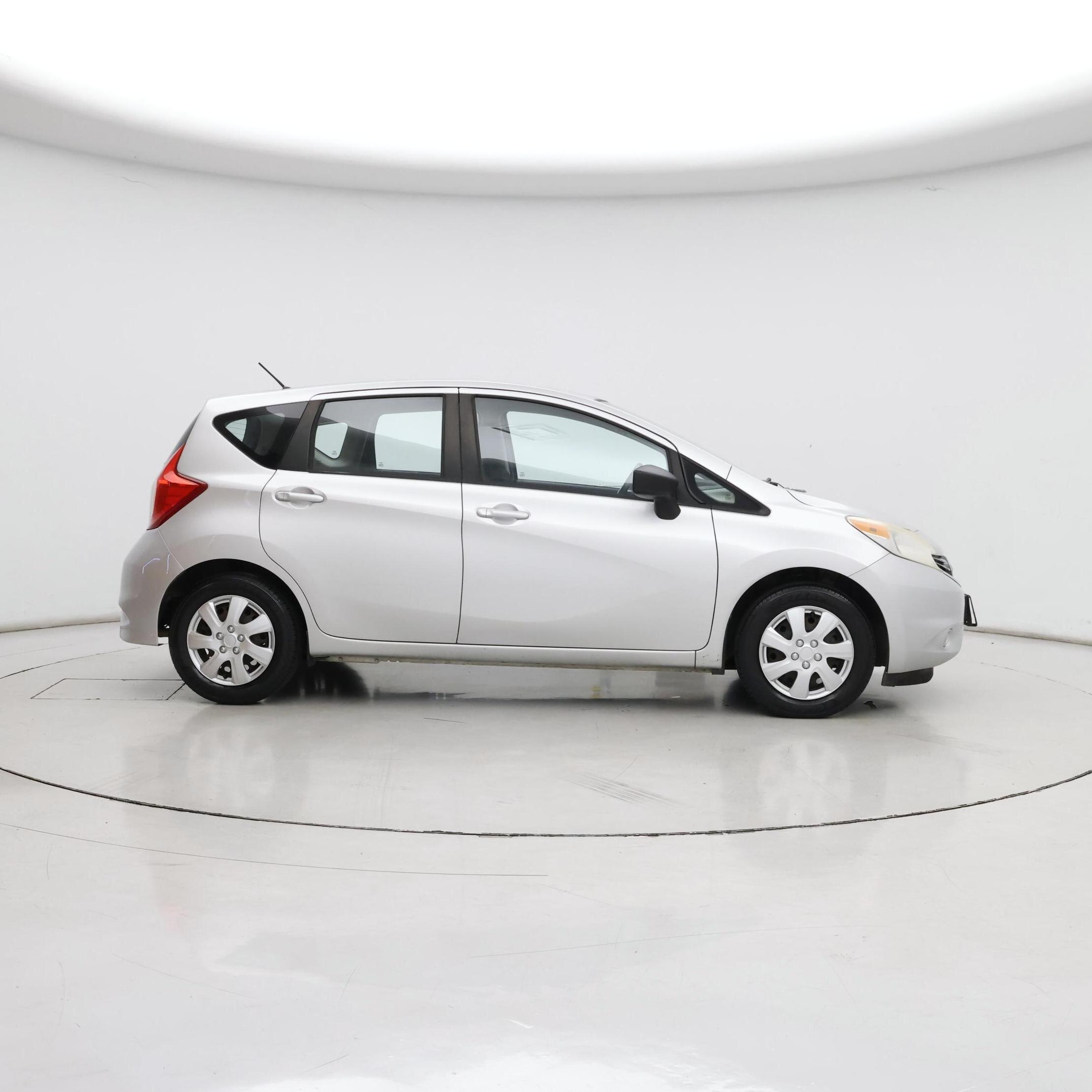 Thumbnail: 2015 Nissan Versa Note - 7