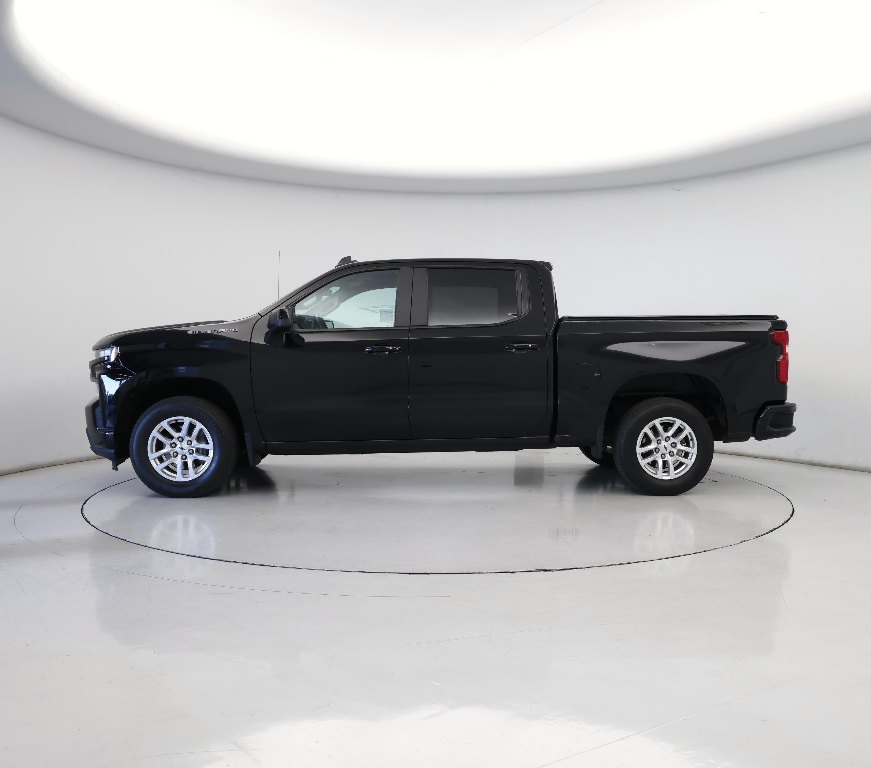 Thumbnail: 2019 Chevrolet Silverado 1500 - 3