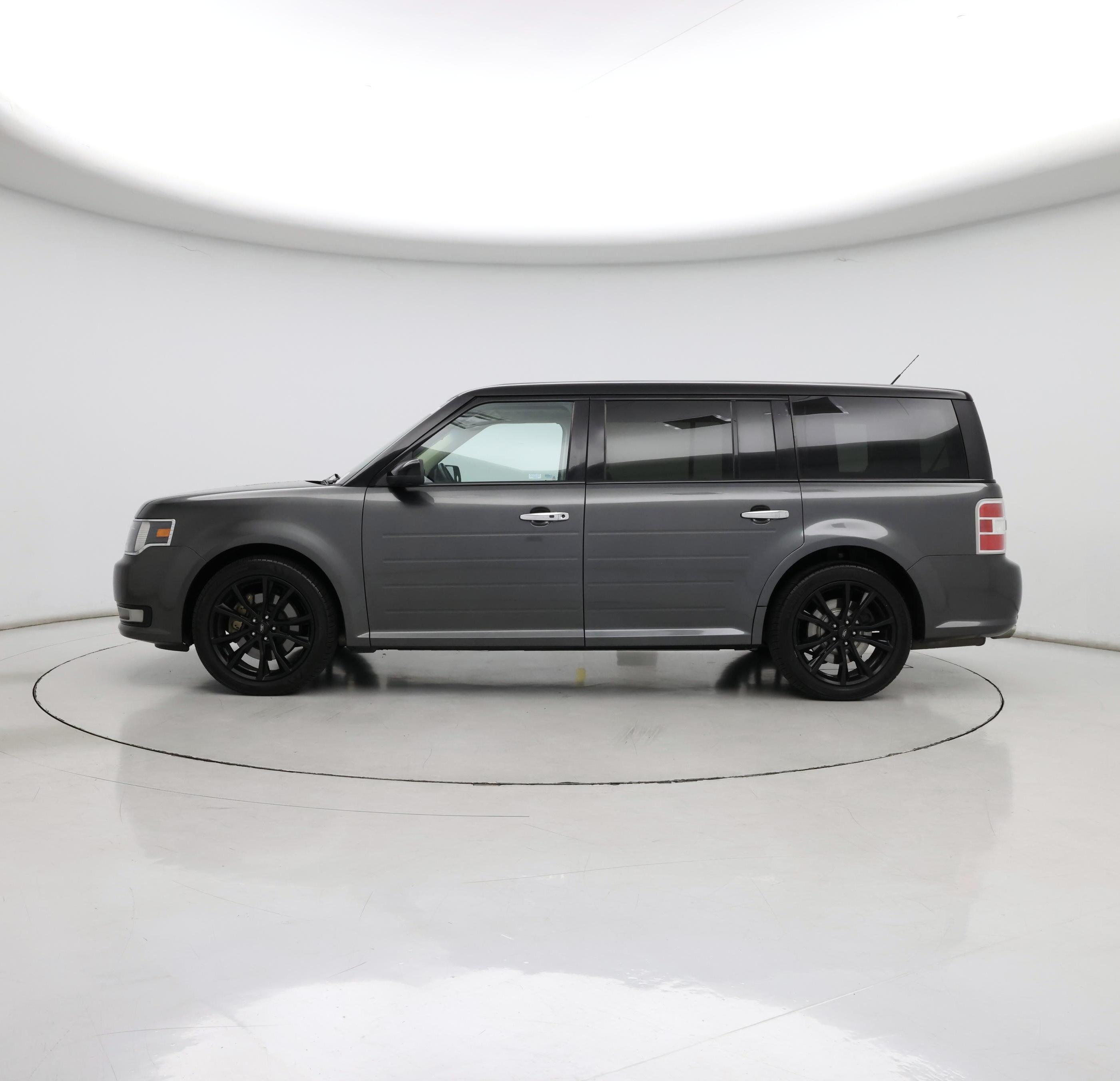 Thumbnail: 2018 Ford Flex - 3