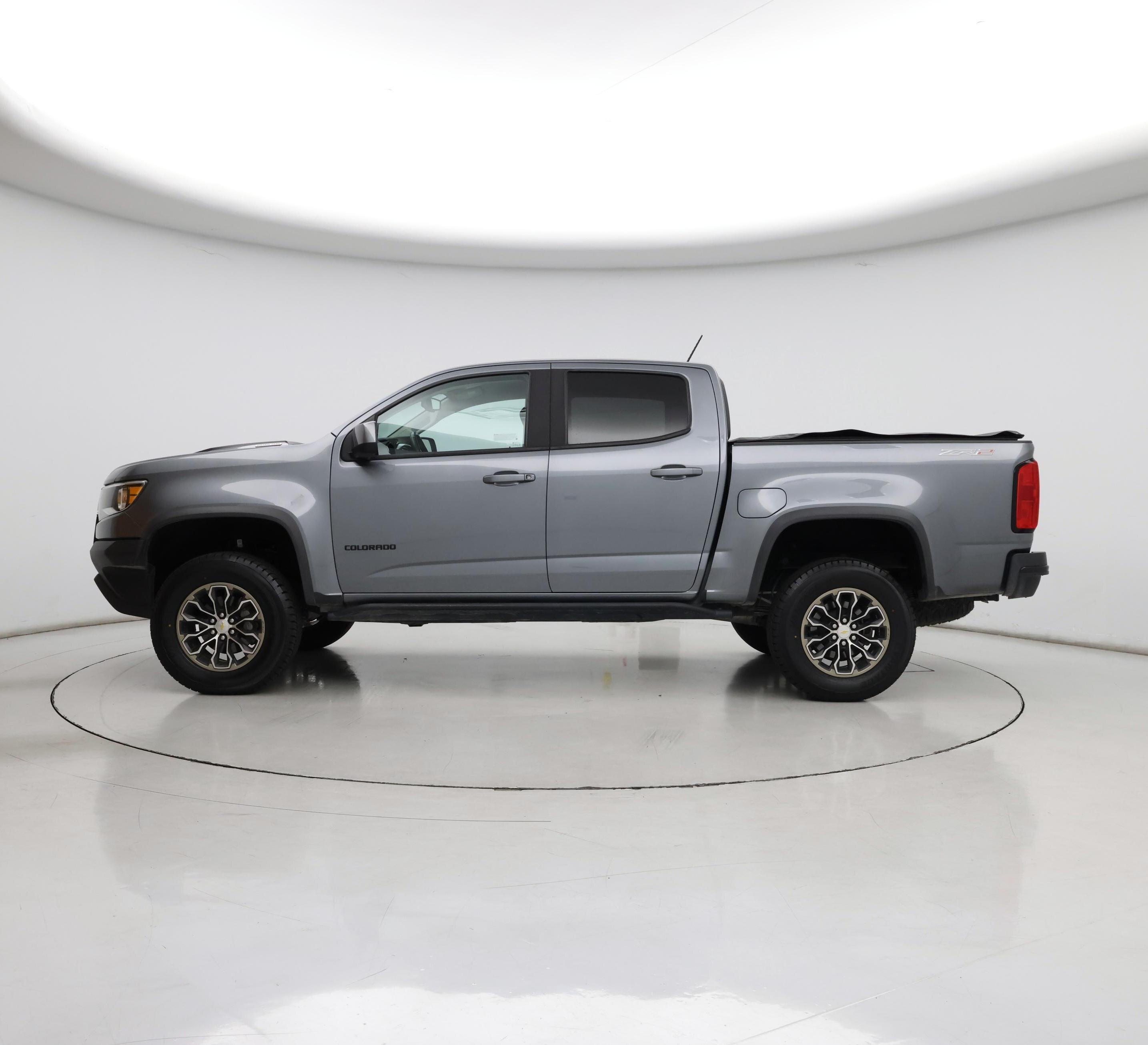 Thumbnail: 2020 Chevrolet Colorado - 3