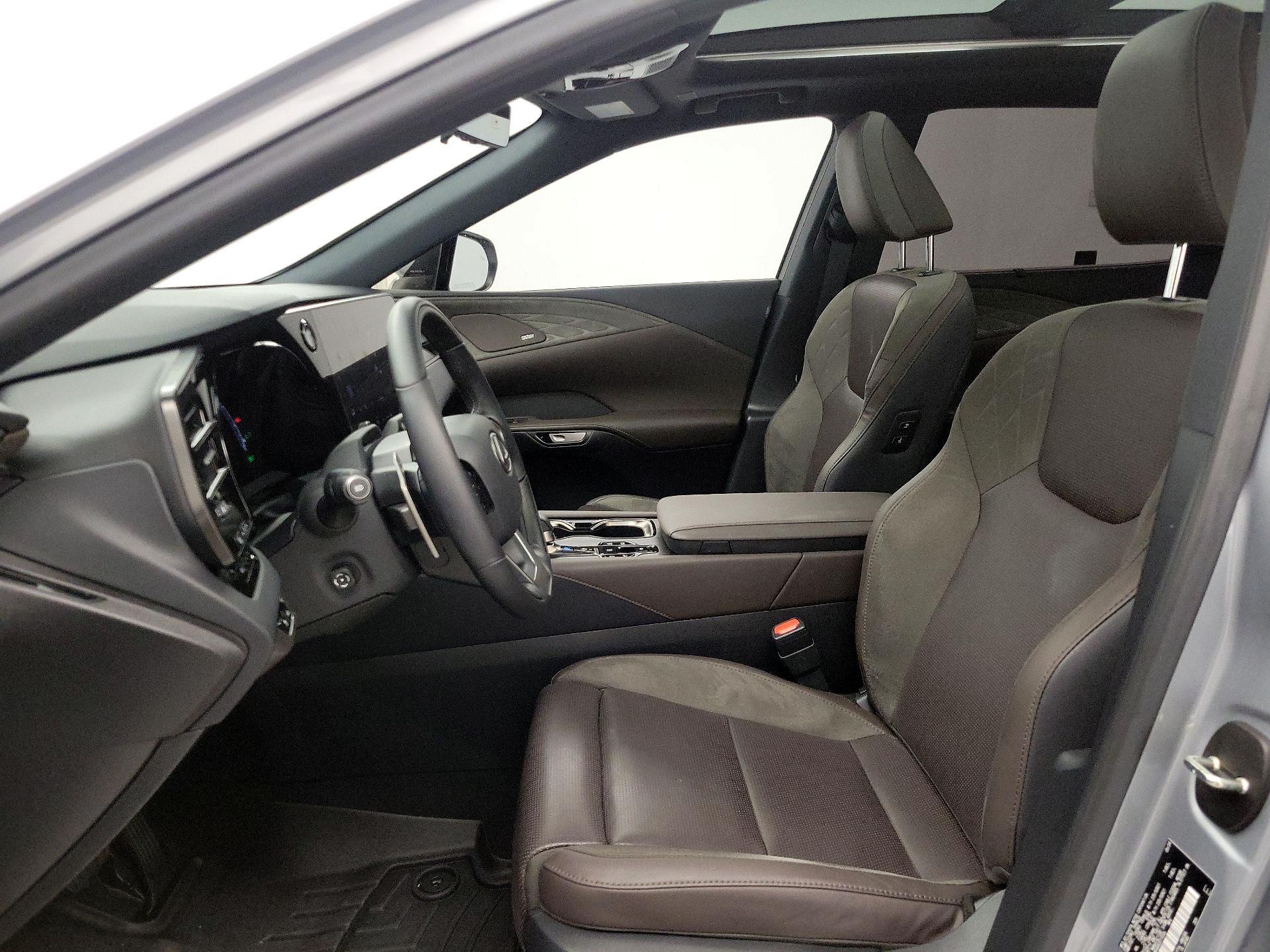 Thumbnail: 2024 Lexus RX - 11