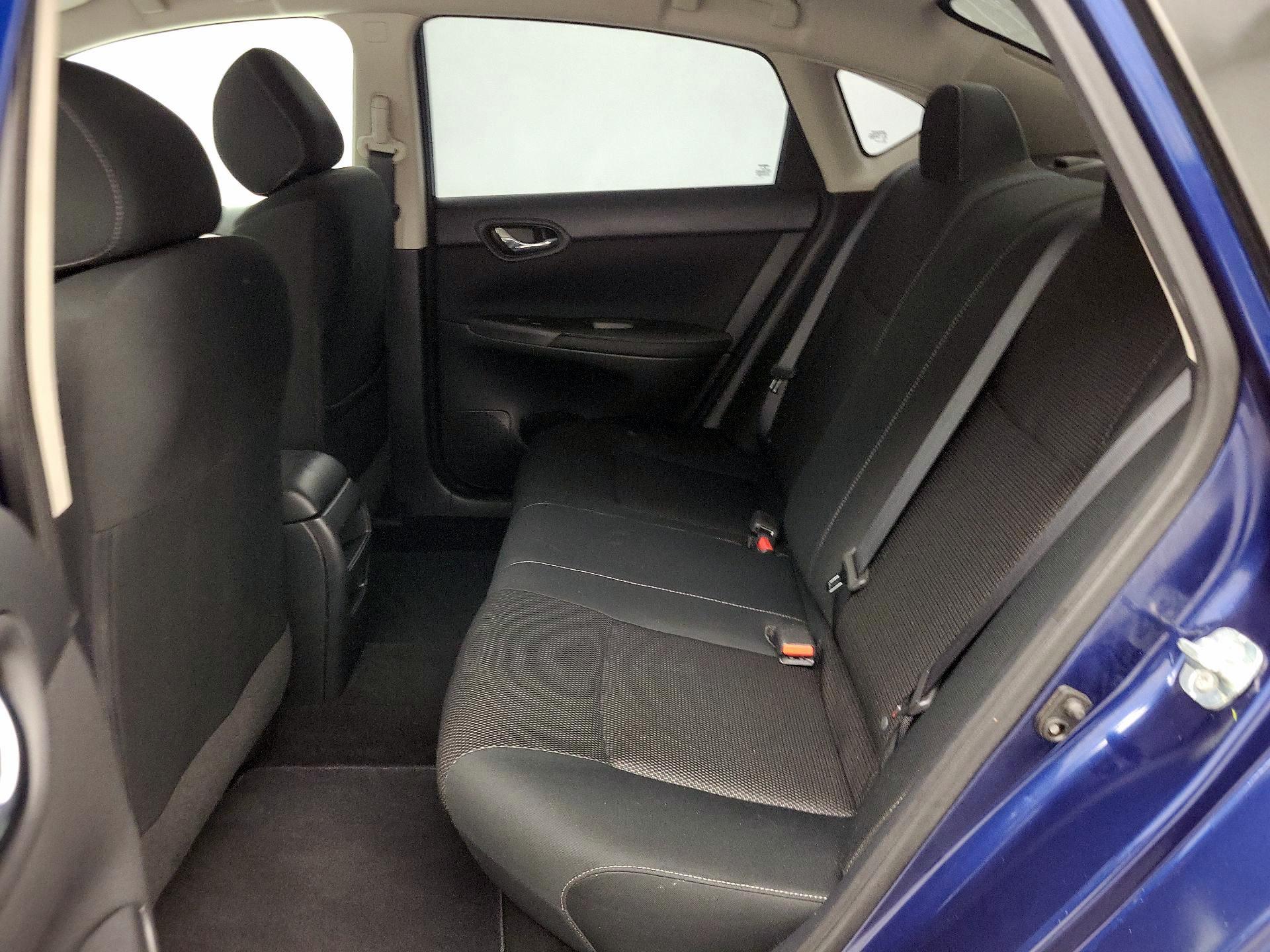 Thumbnail: 2019 Nissan Sentra - 18