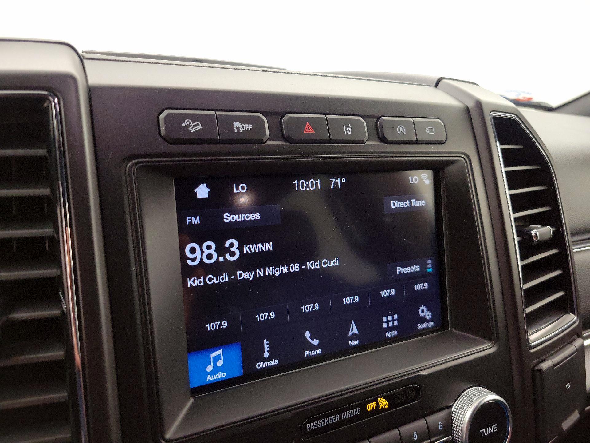 Thumbnail: 2019 Ford Expedition - 16