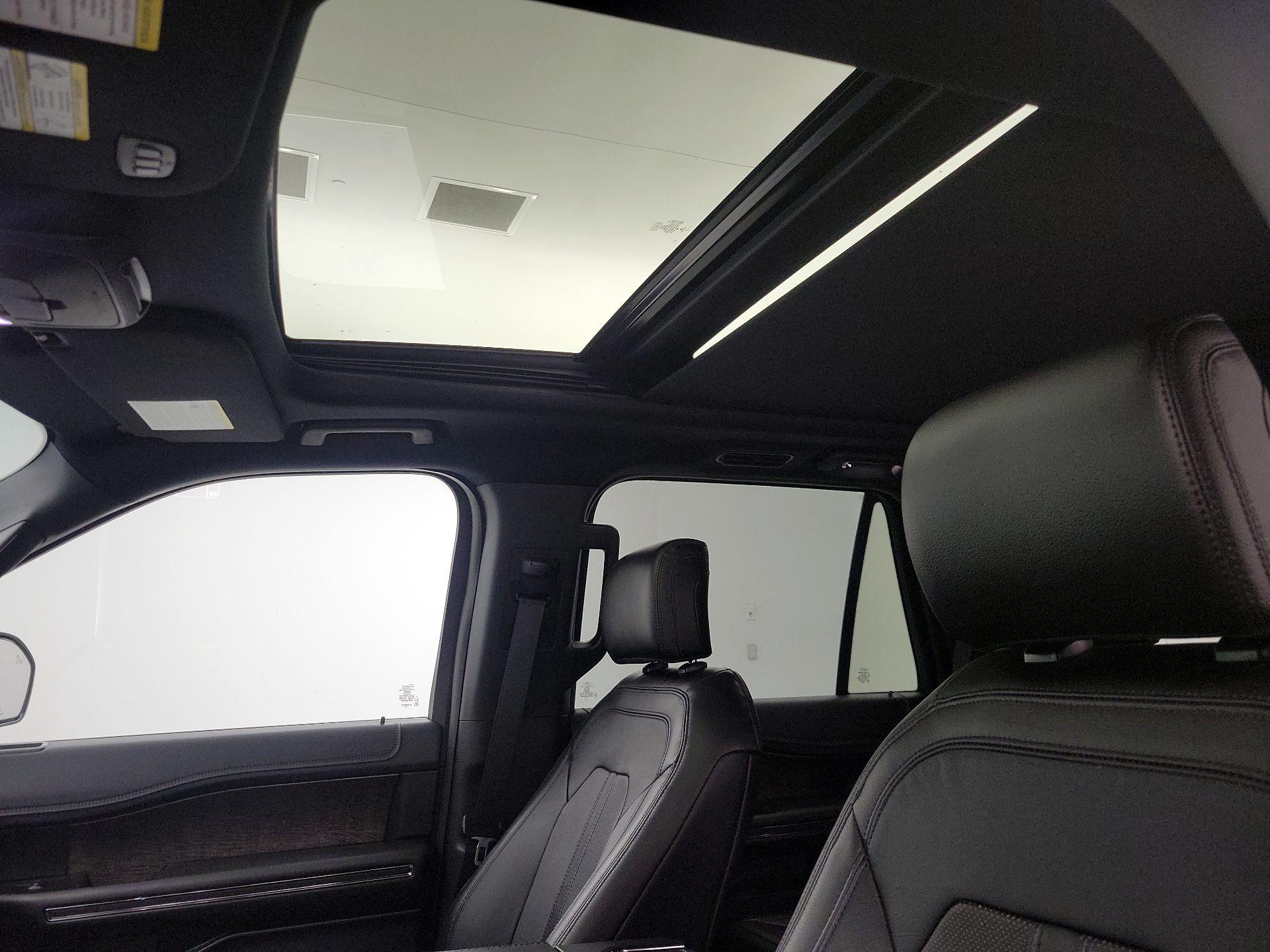 Thumbnail: 2019 Ford Expedition - 20