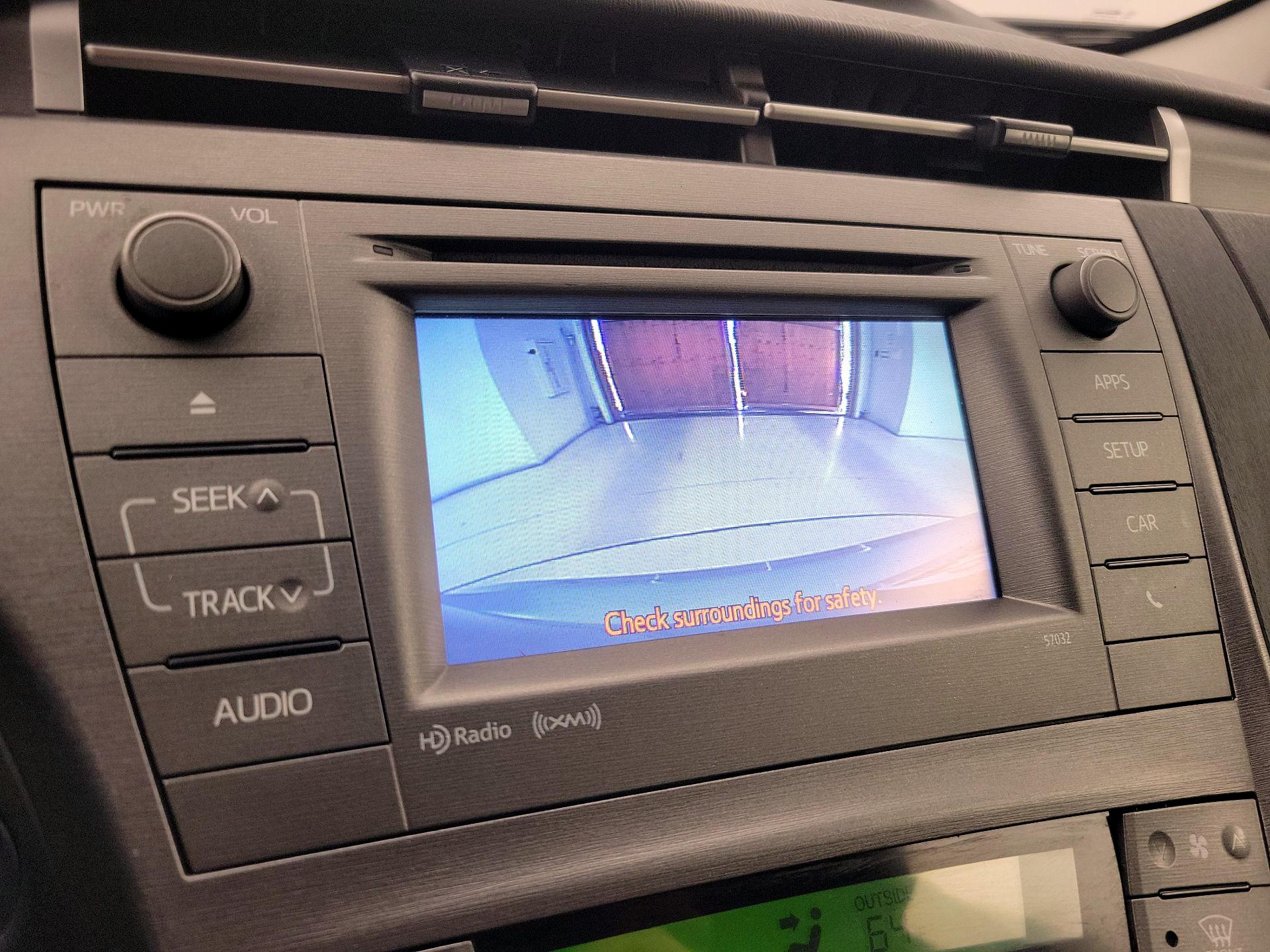 Thumbnail: 2015 Toyota Prius - 15