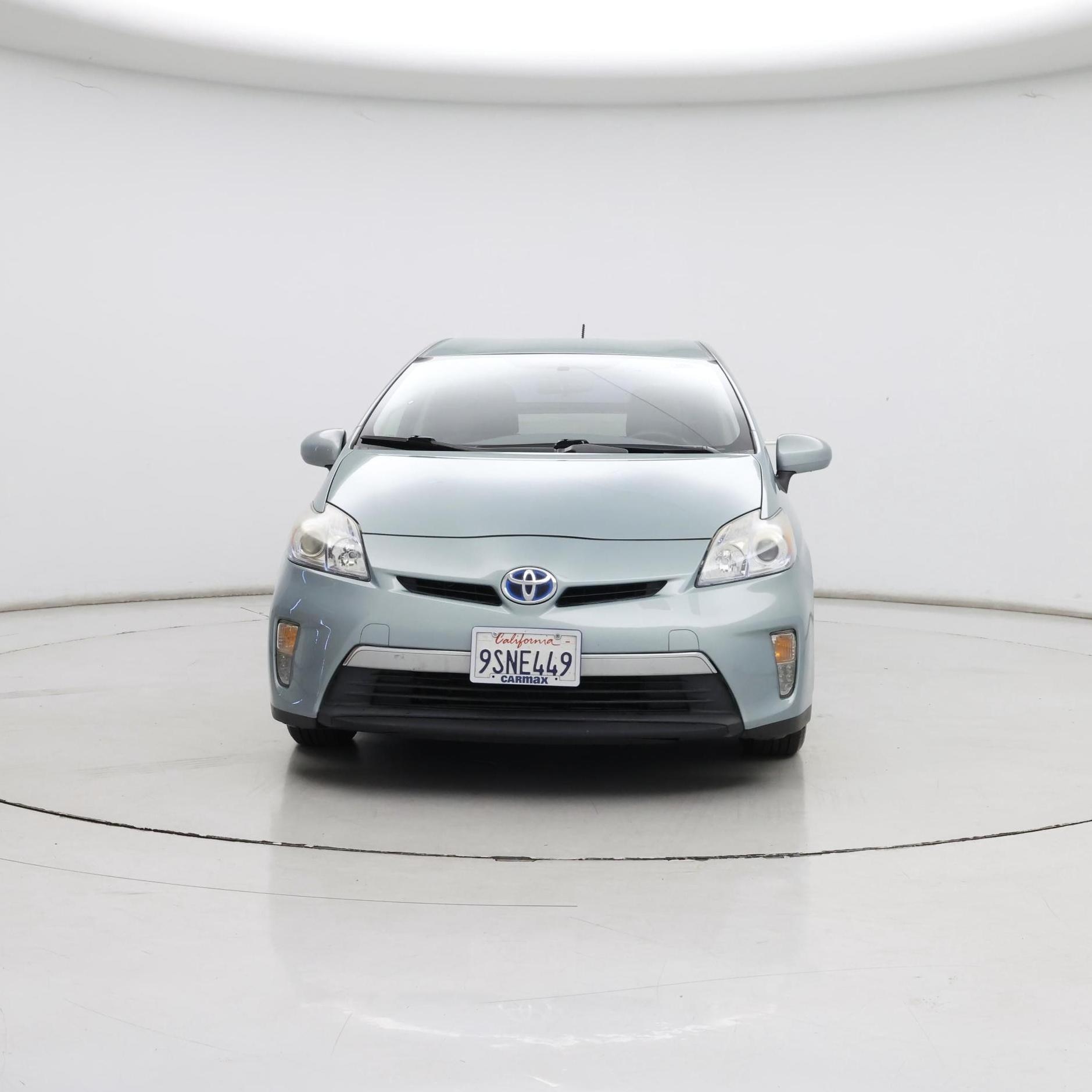 Thumbnail: 2015 Toyota Prius - 5