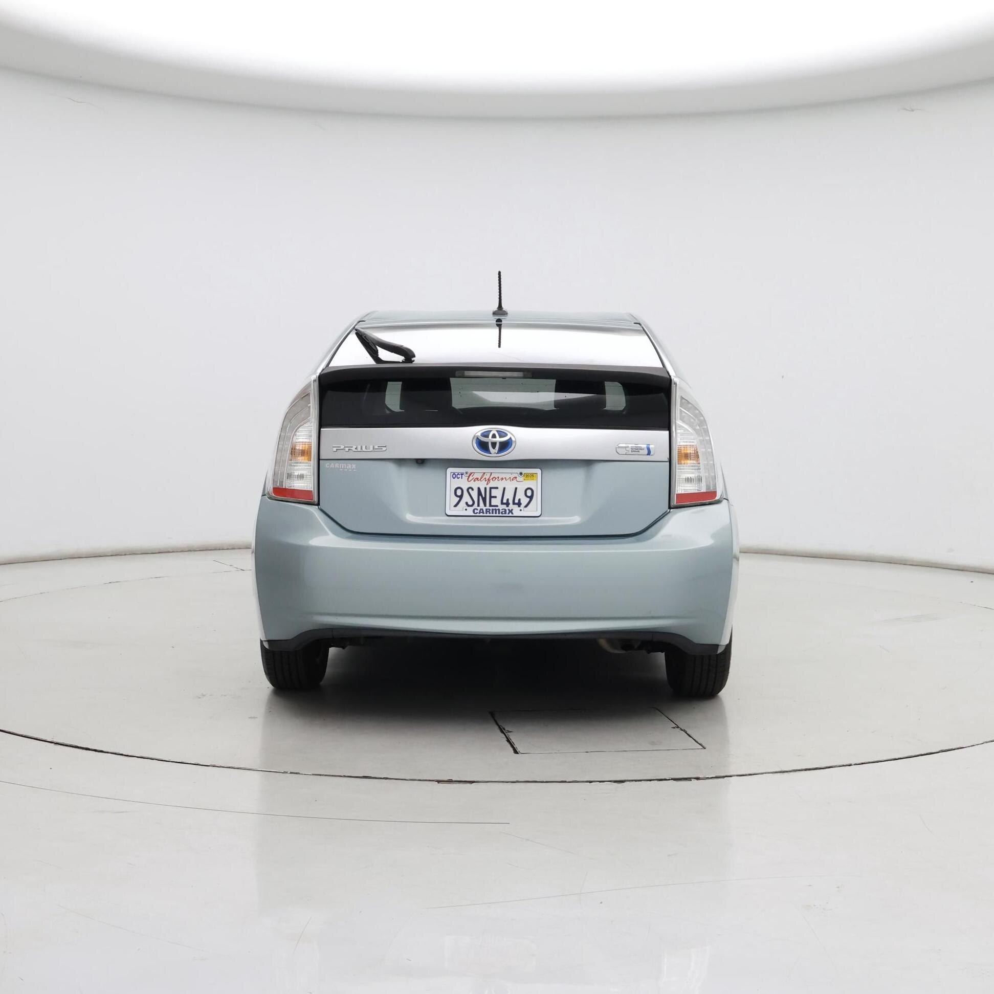Thumbnail: 2015 Toyota Prius - 6