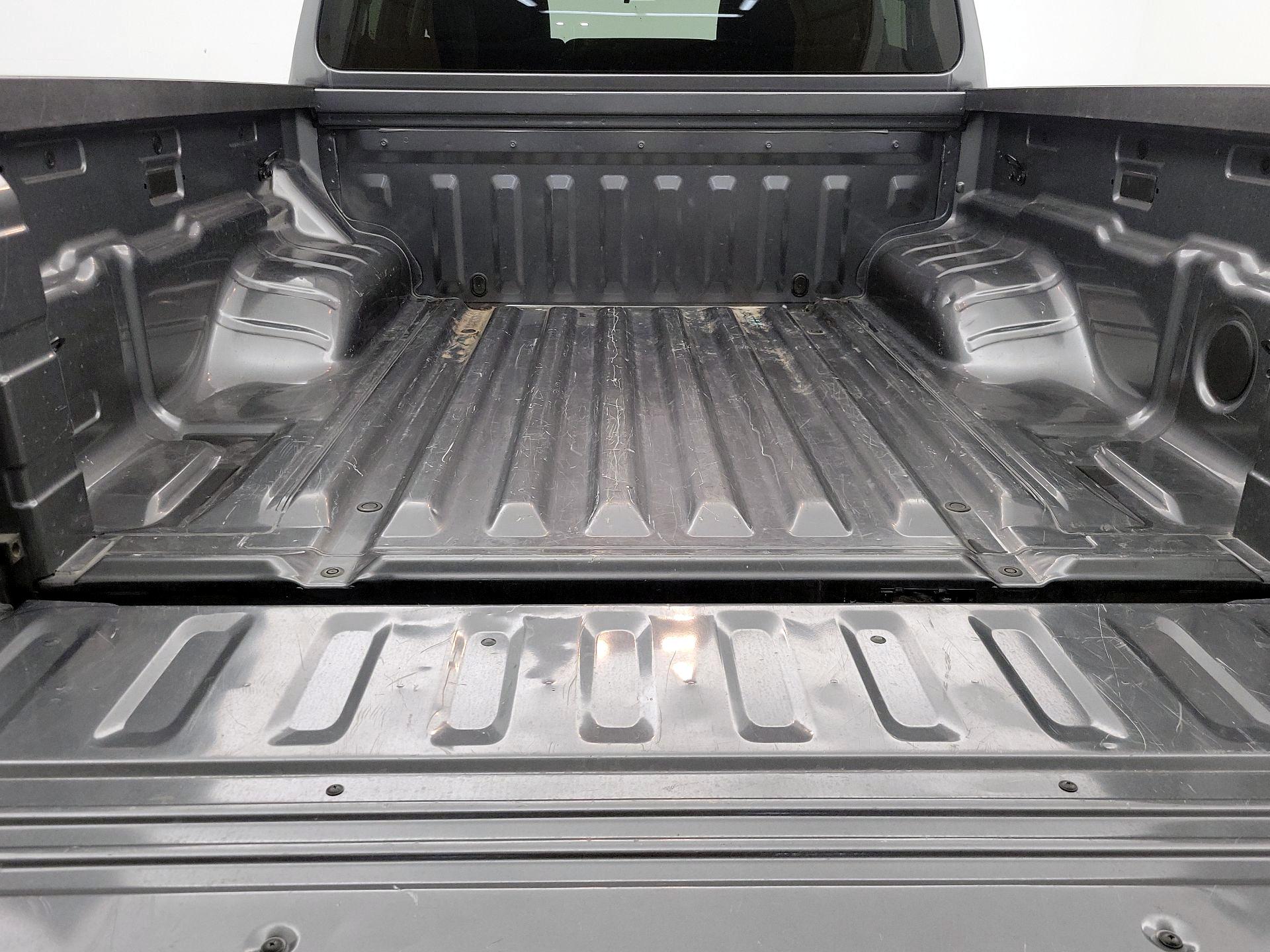 Thumbnail: 2022 Nissan Frontier - 20