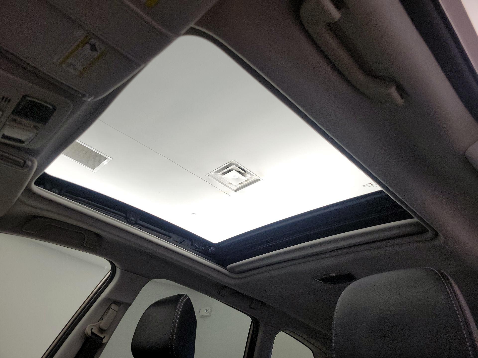 Thumbnail: 2015 Subaru Forester - 19