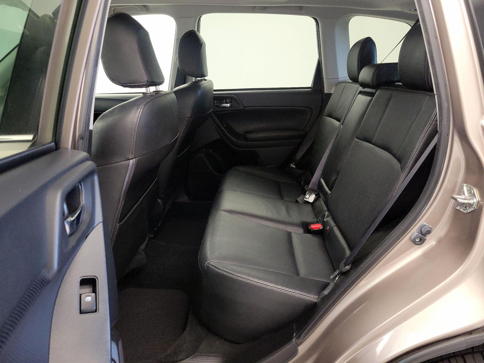 Thumbnail: 2015 Subaru Forester - 20