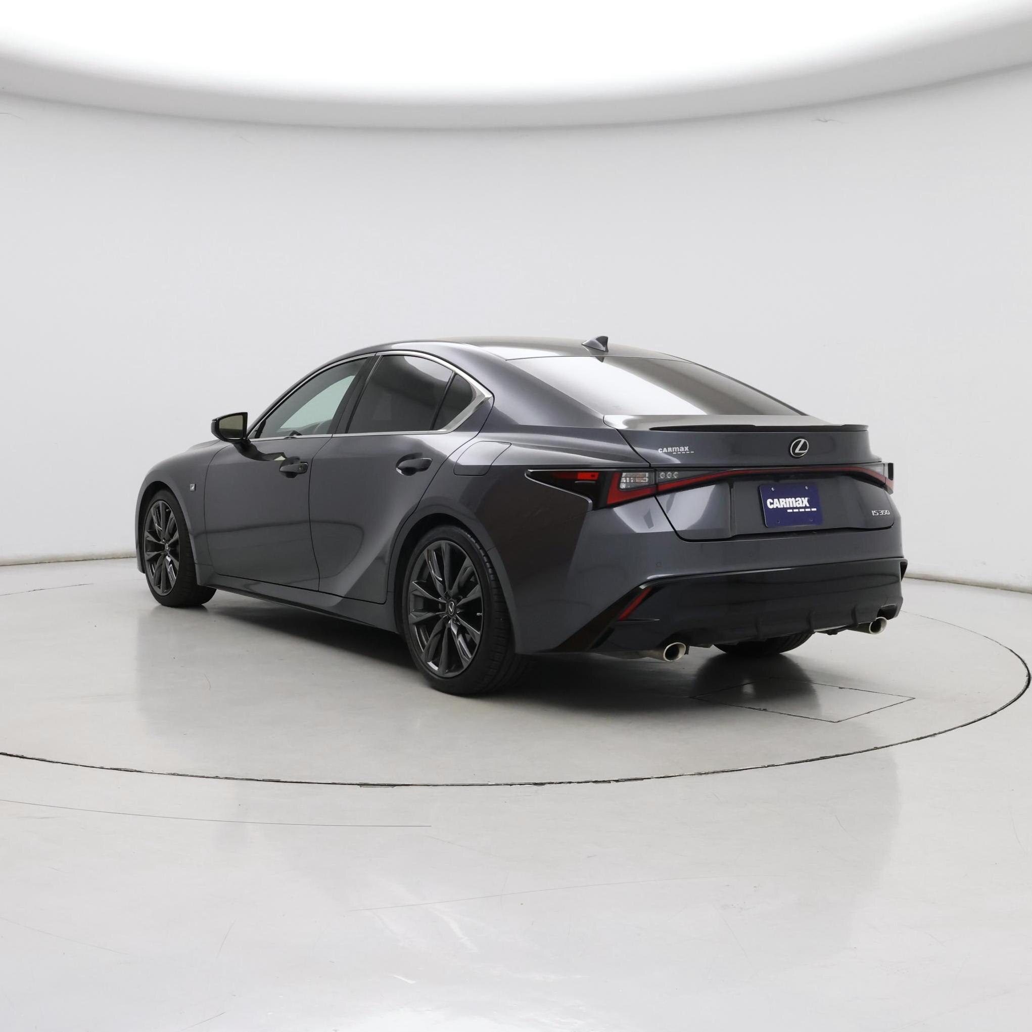 Thumbnail: 2022 Lexus IS - 2