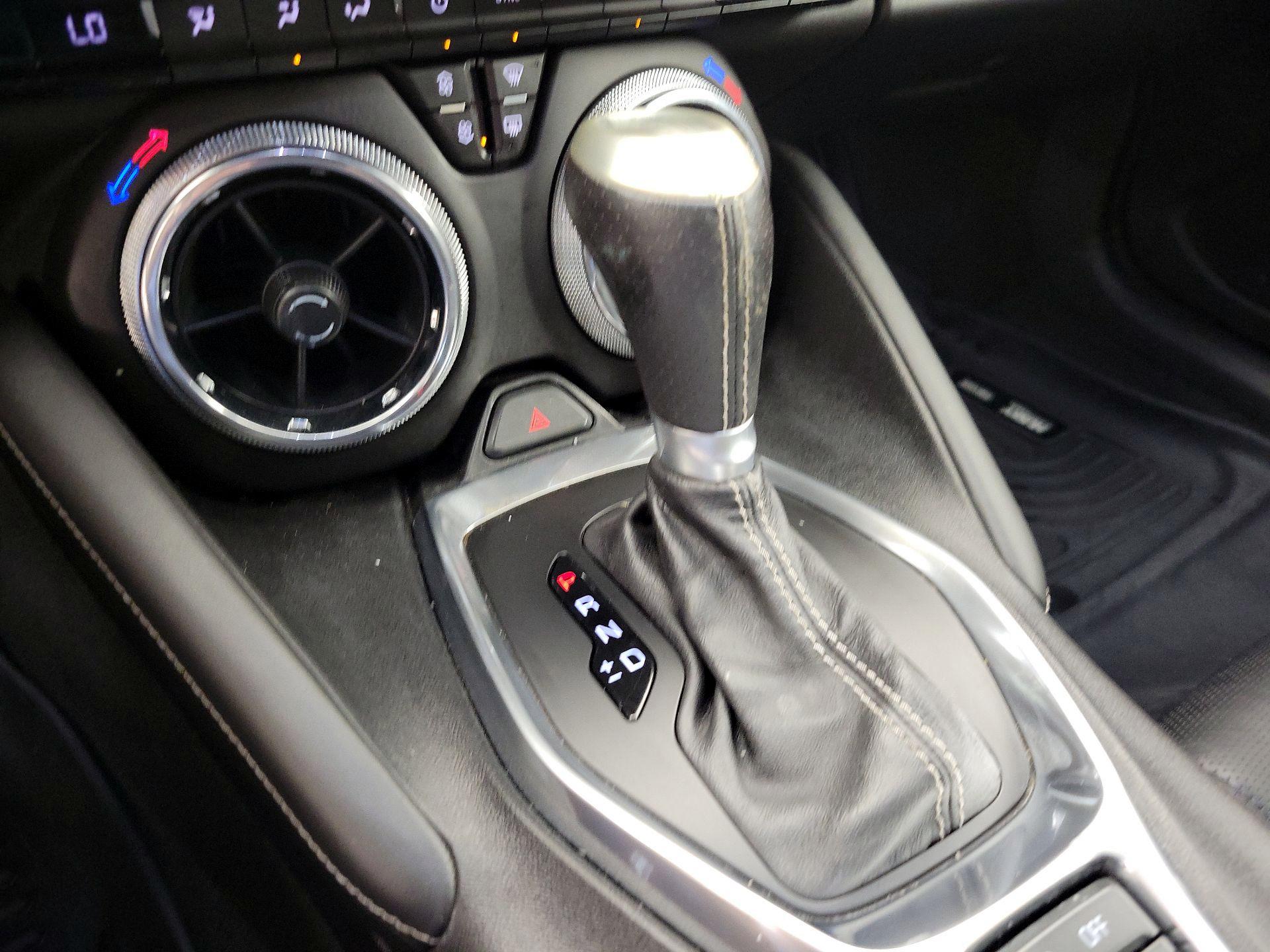 Thumbnail: 2016 Chevrolet Camaro - 18