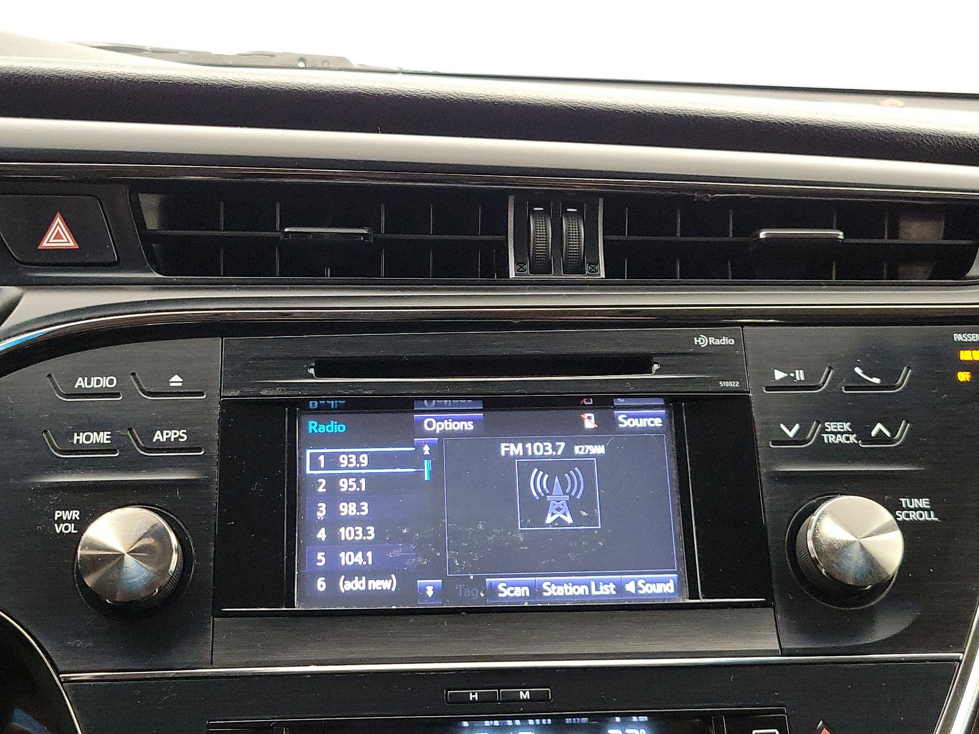 Thumbnail: 2015 Toyota Avalon - 15