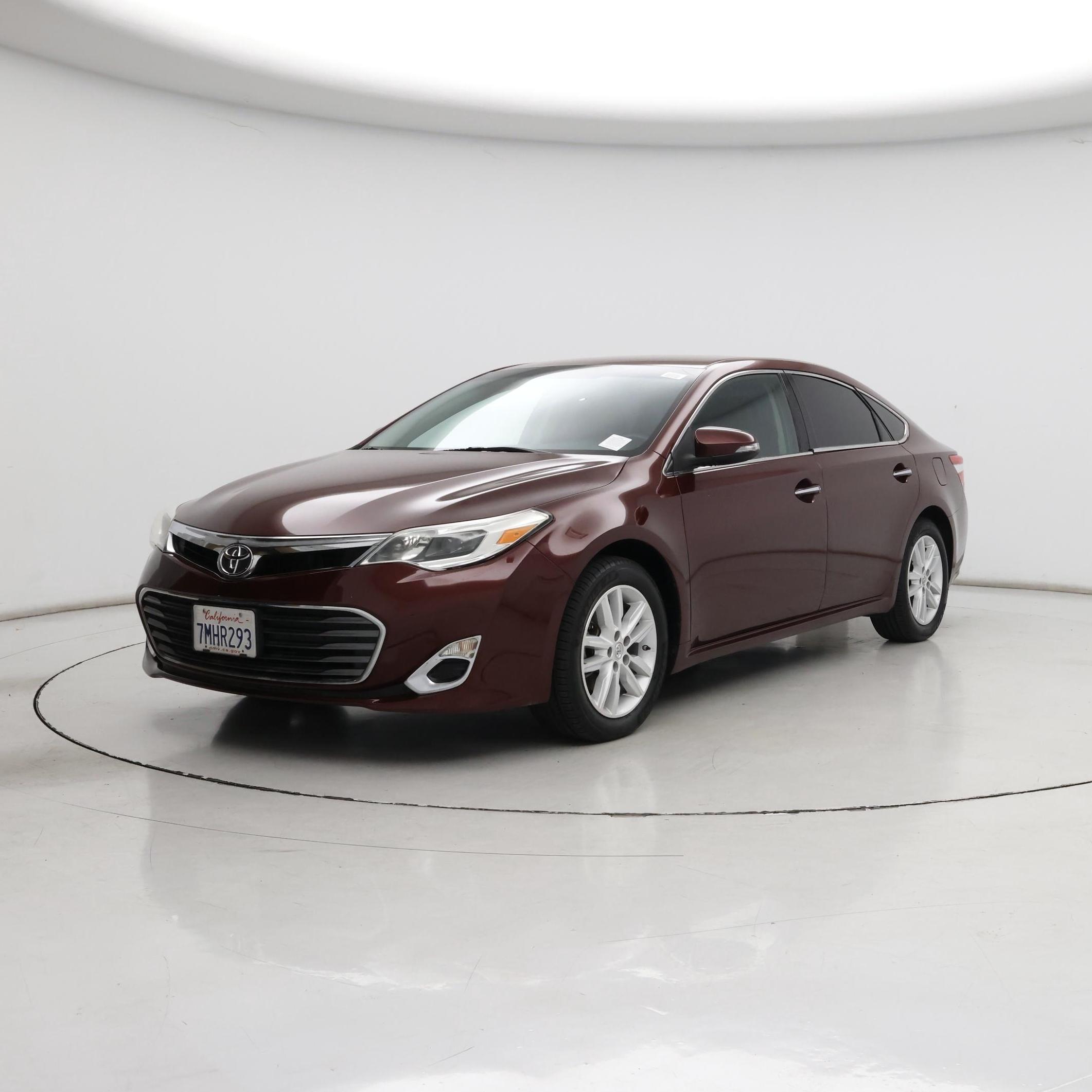 Thumbnail: 2015 Toyota Avalon - 4