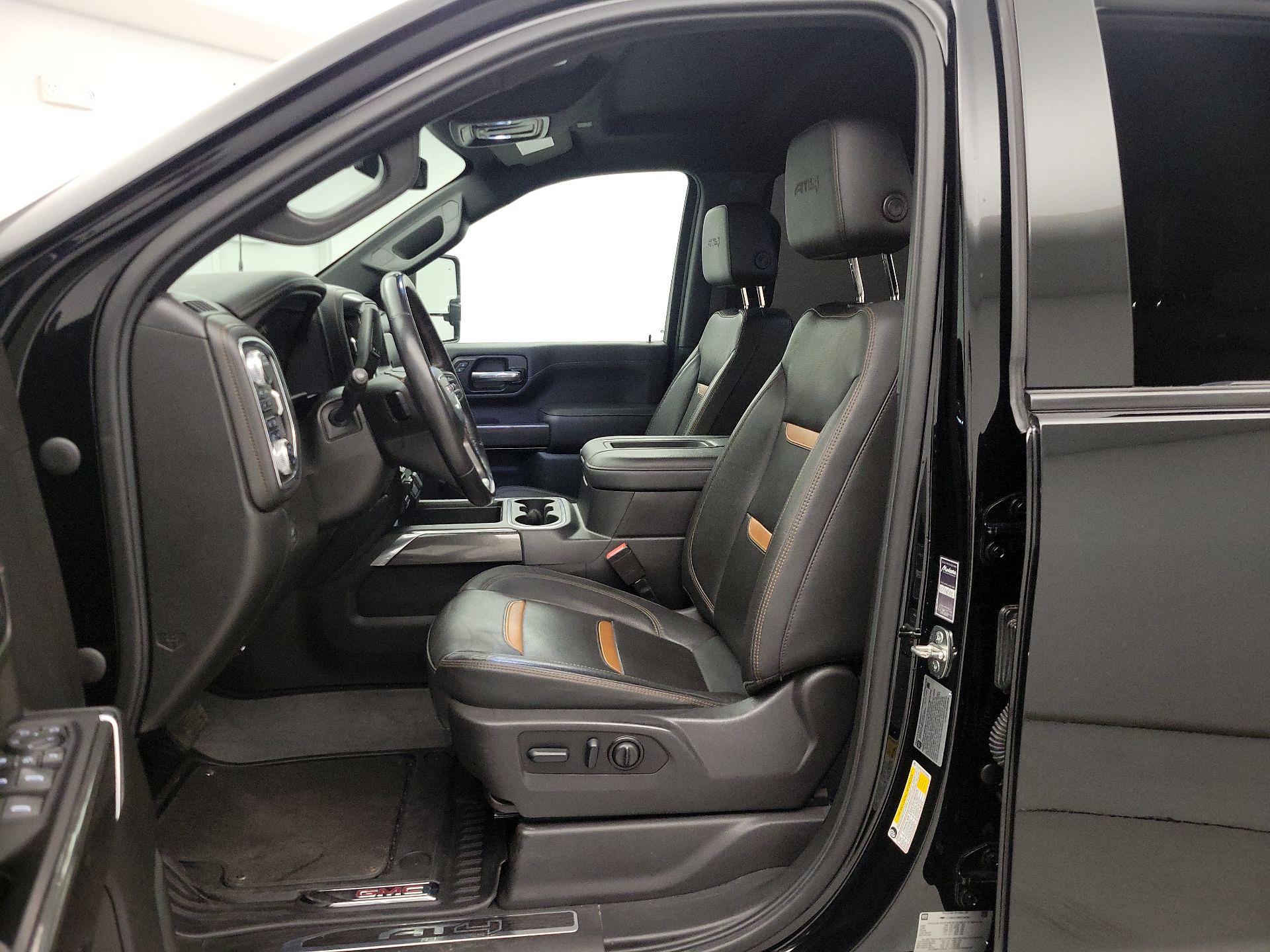 Thumbnail: 2022 GMC Sierra 3500 - 11