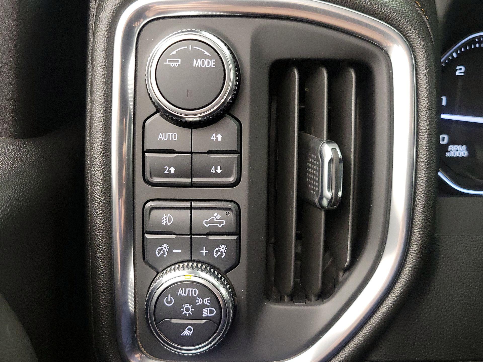 Thumbnail: 2022 GMC Sierra 3500 - 13
