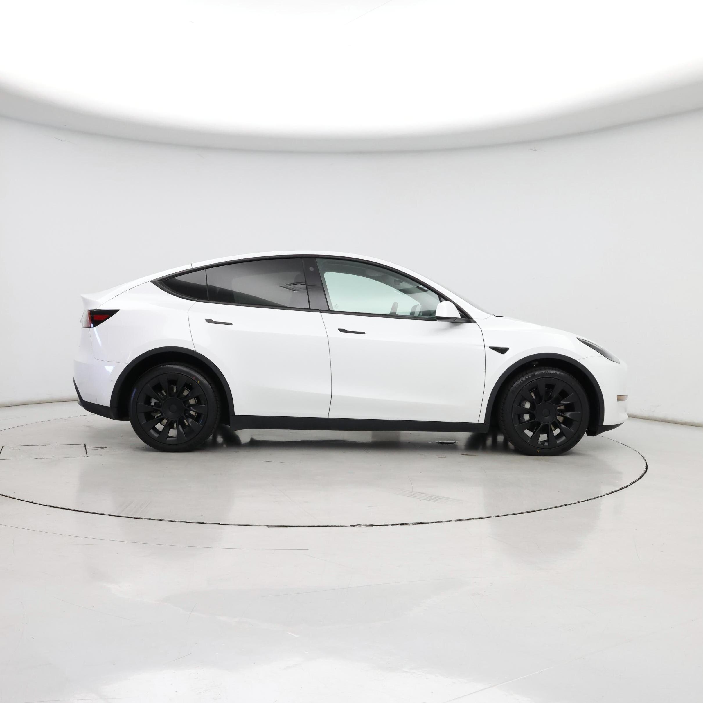 Thumbnail: 2022 Tesla Model Y - 7