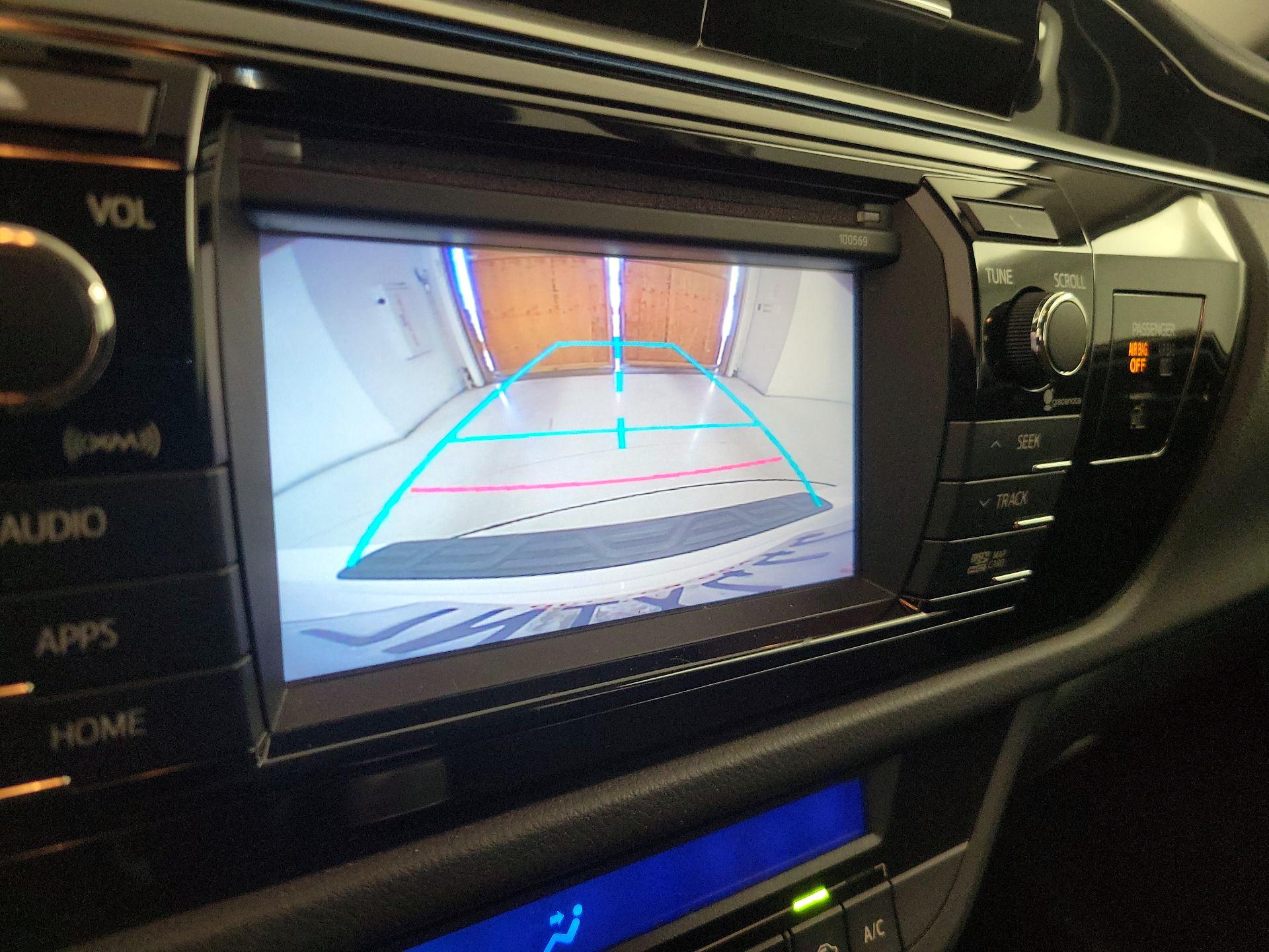 Thumbnail: 2016 Toyota Corolla - 14