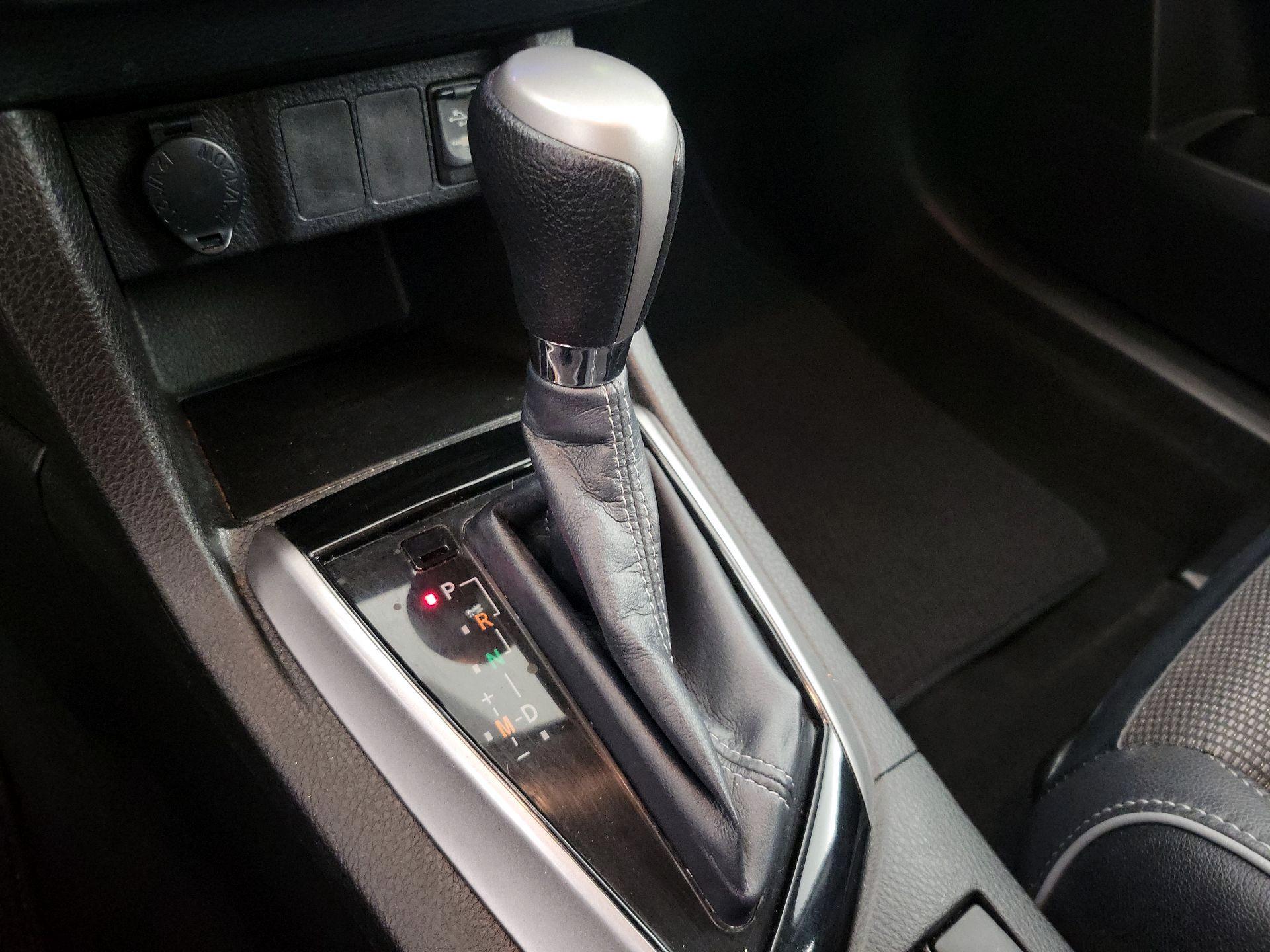Thumbnail: 2016 Toyota Corolla - 17