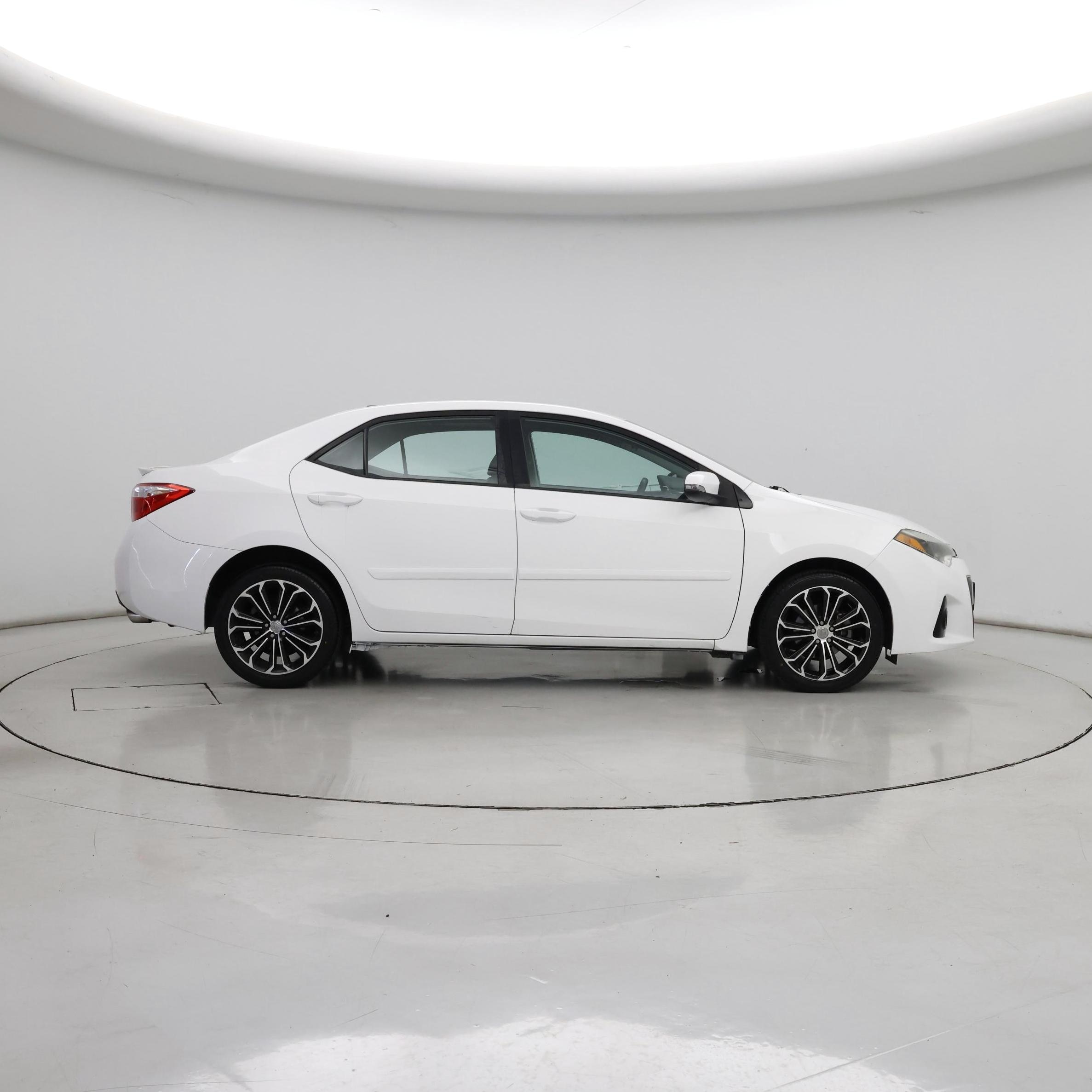 Thumbnail: 2016 Toyota Corolla - 7