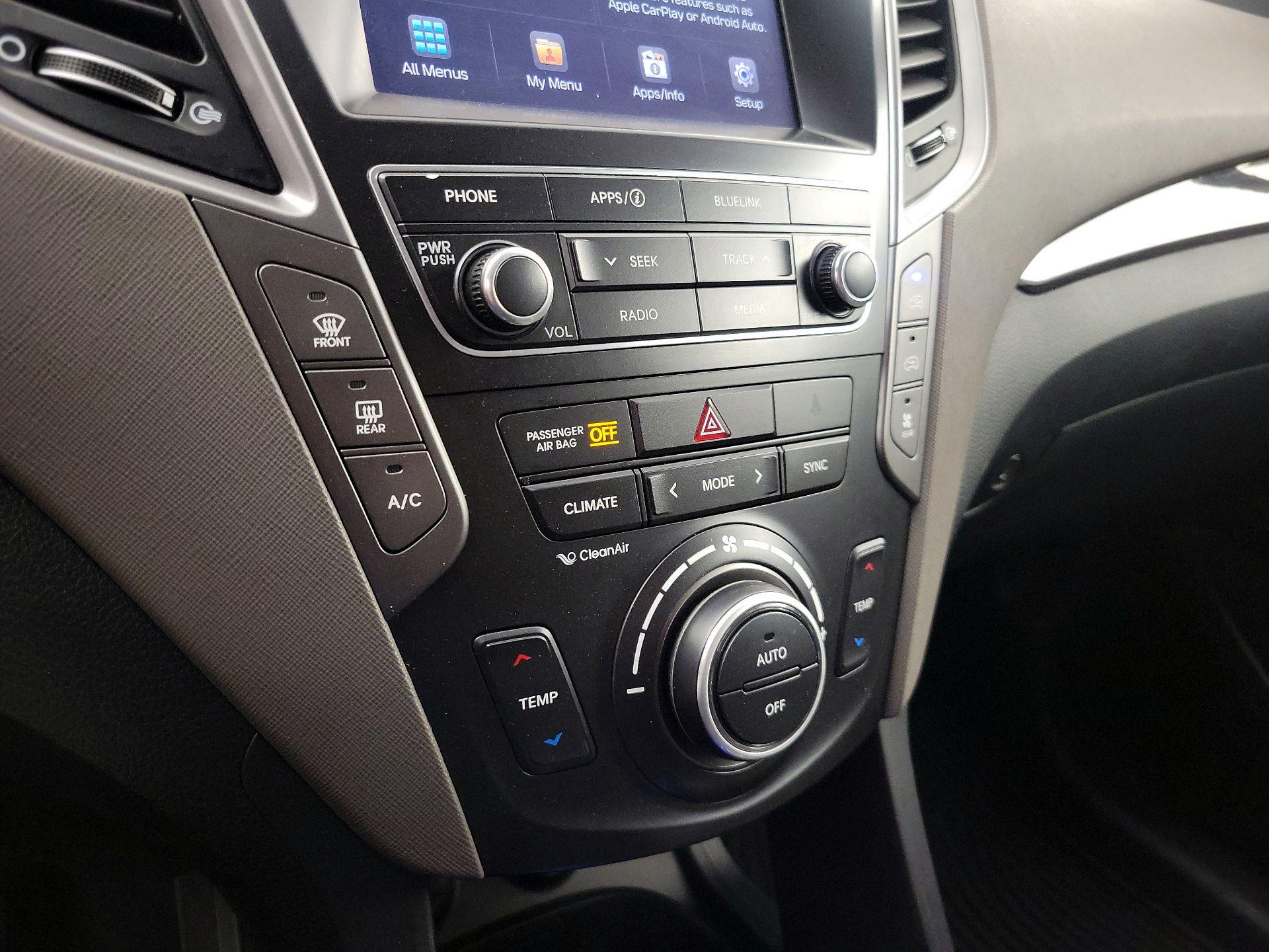 Thumbnail: 2017 Hyundai Santa Fe - 16