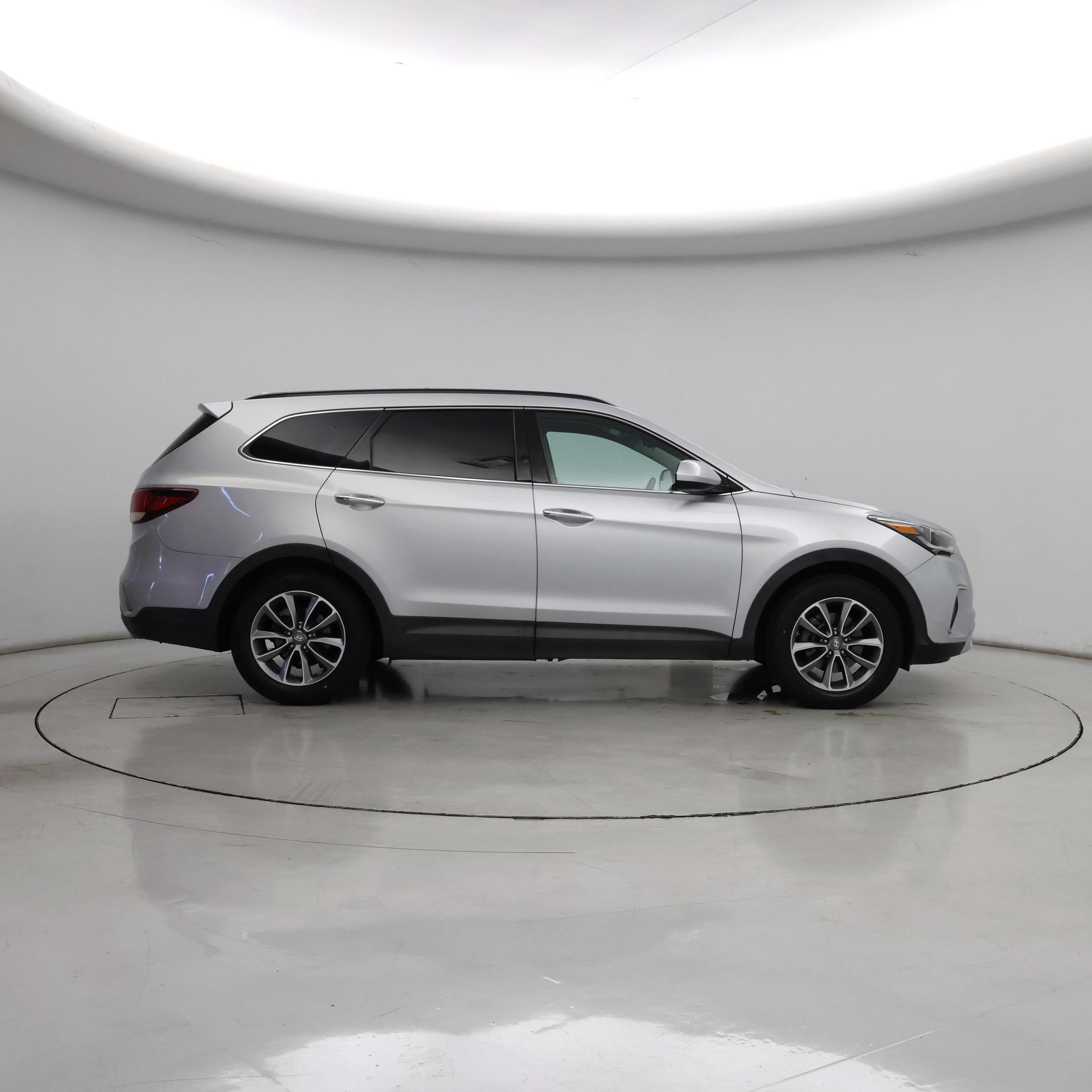 Thumbnail: 2017 Hyundai Santa Fe - 7