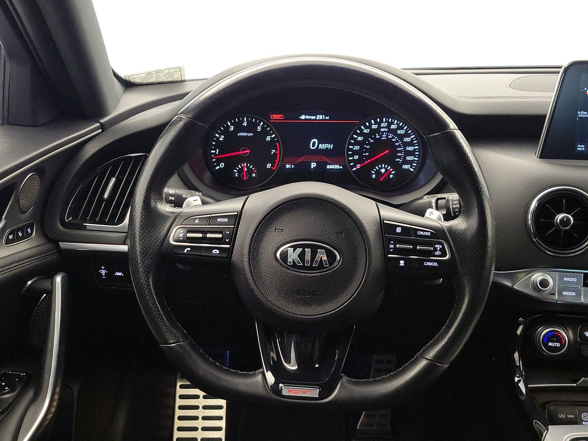 Thumbnail: 2019 Kia Stinger - 10