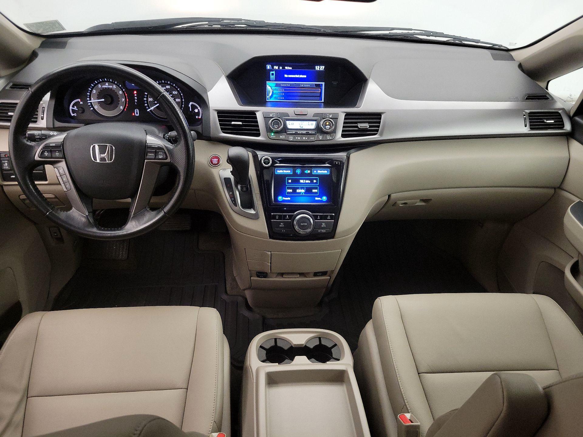 Thumbnail: 2015 Honda Odyssey - 9