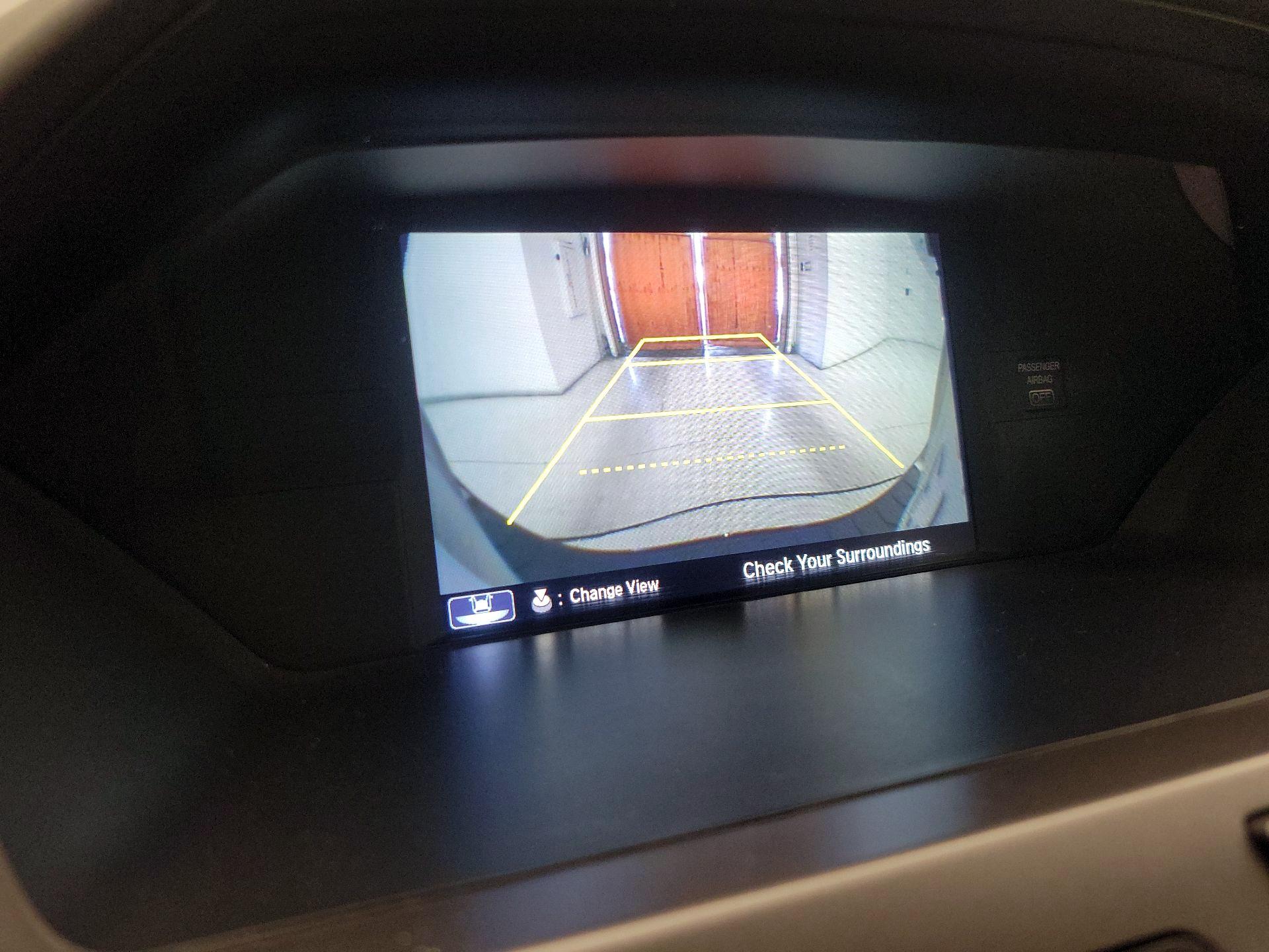 Thumbnail: 2015 Honda Odyssey - 14