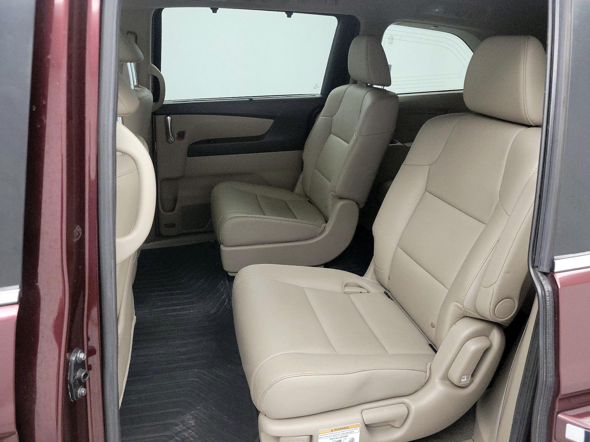Thumbnail: 2015 Honda Odyssey - 20