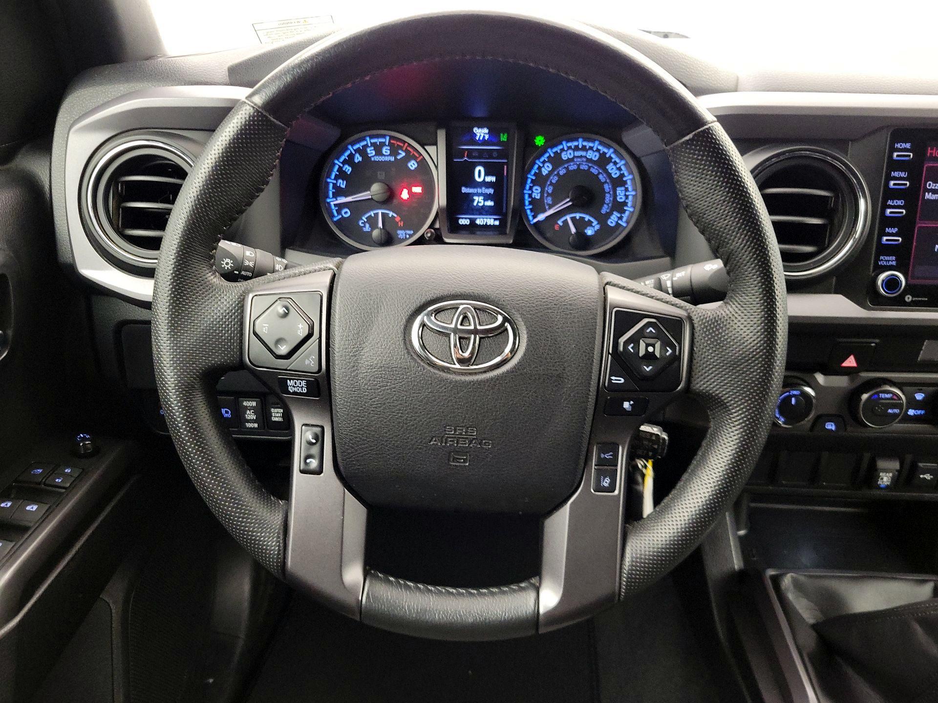 Thumbnail: 2022 Toyota Tacoma - 10