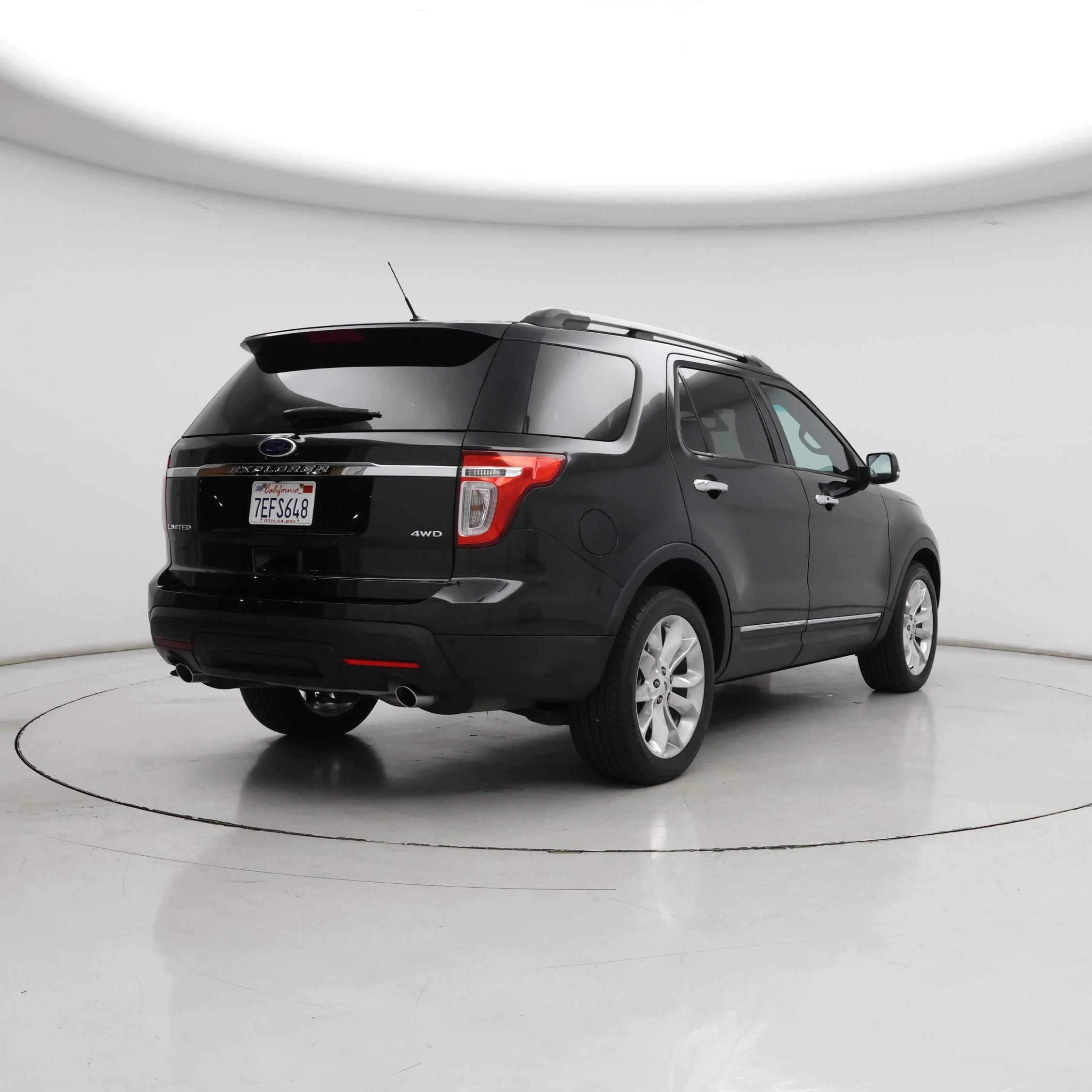Thumbnail: 2014 Ford Explorer - 8