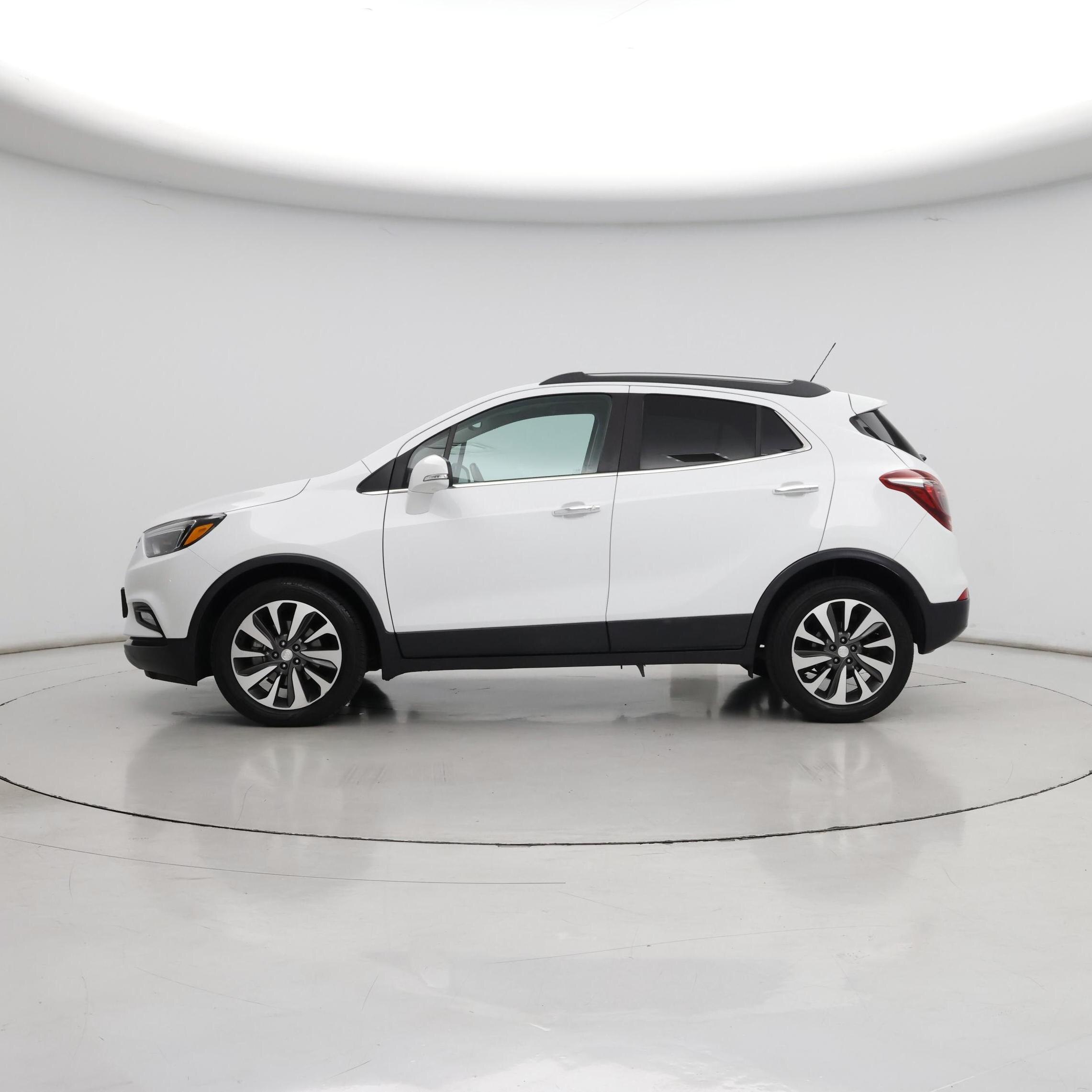 Thumbnail: 2017 Buick Encore - 3