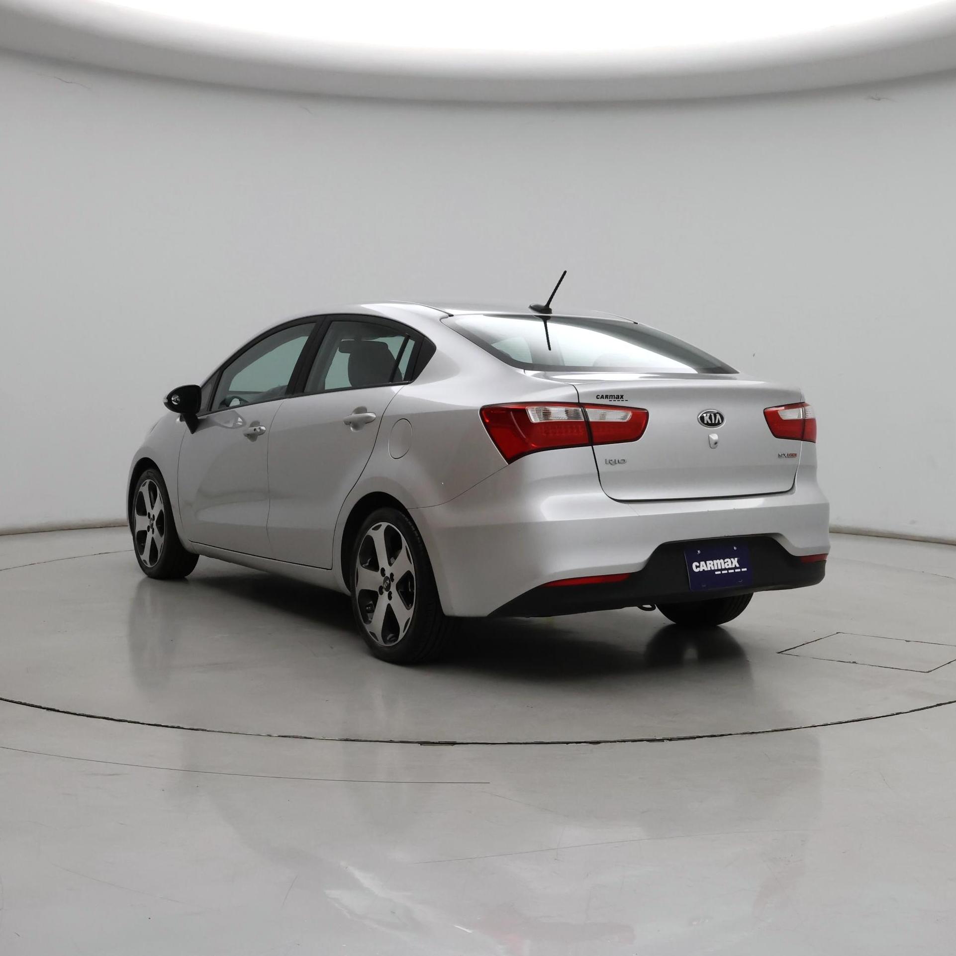 Thumbnail: 2016 Kia Rio - 2