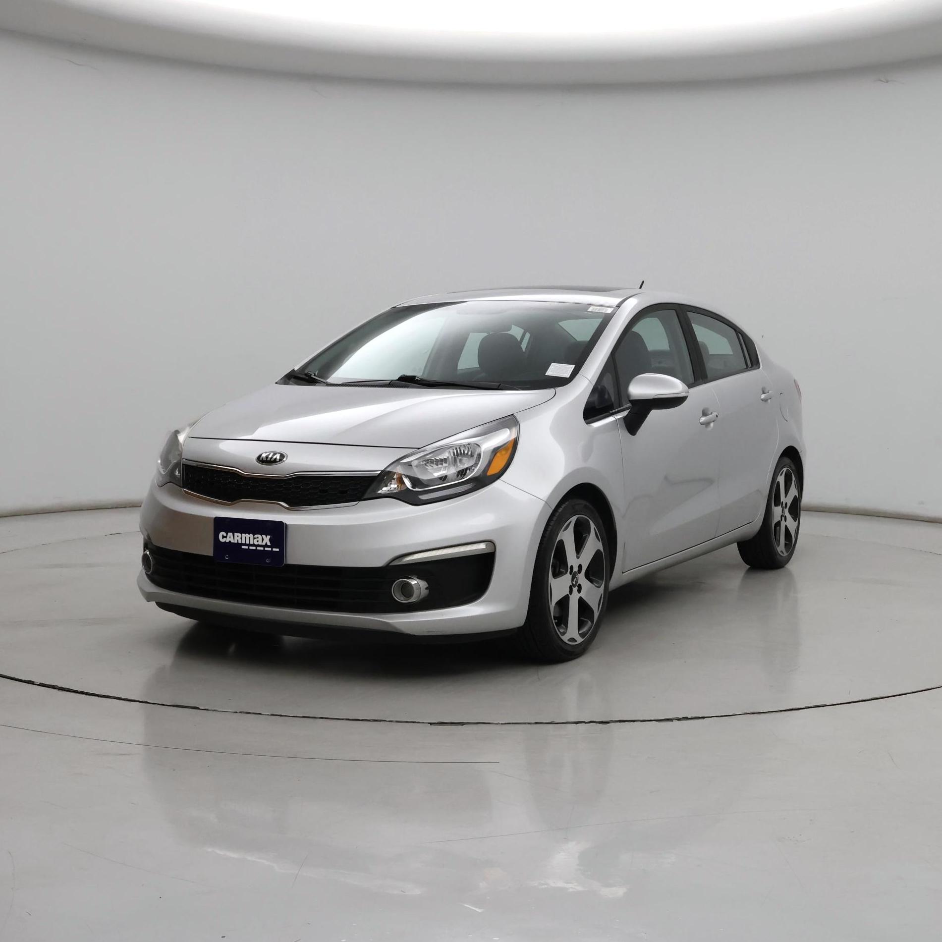 Thumbnail: 2016 Kia Rio - 4