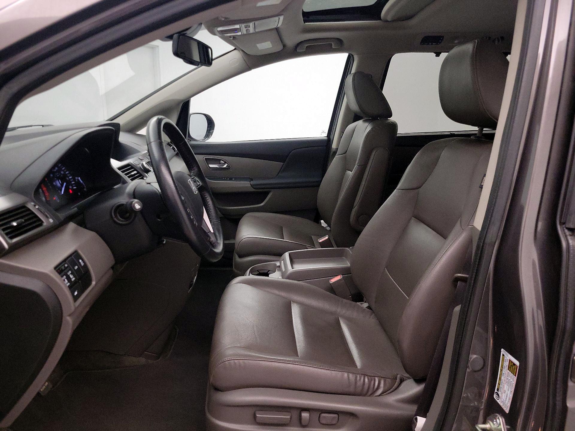Thumbnail: 2015 Honda Odyssey - 11