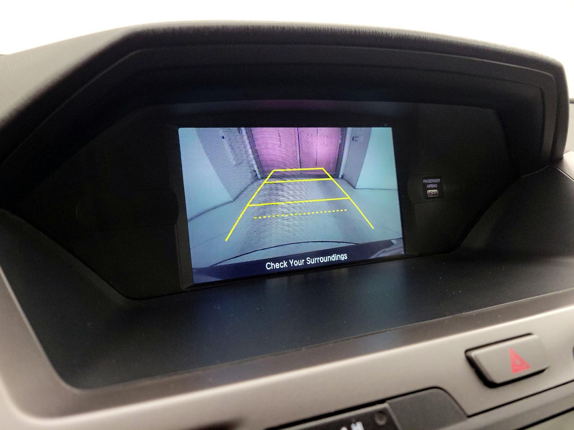Thumbnail: 2015 Honda Odyssey - 14