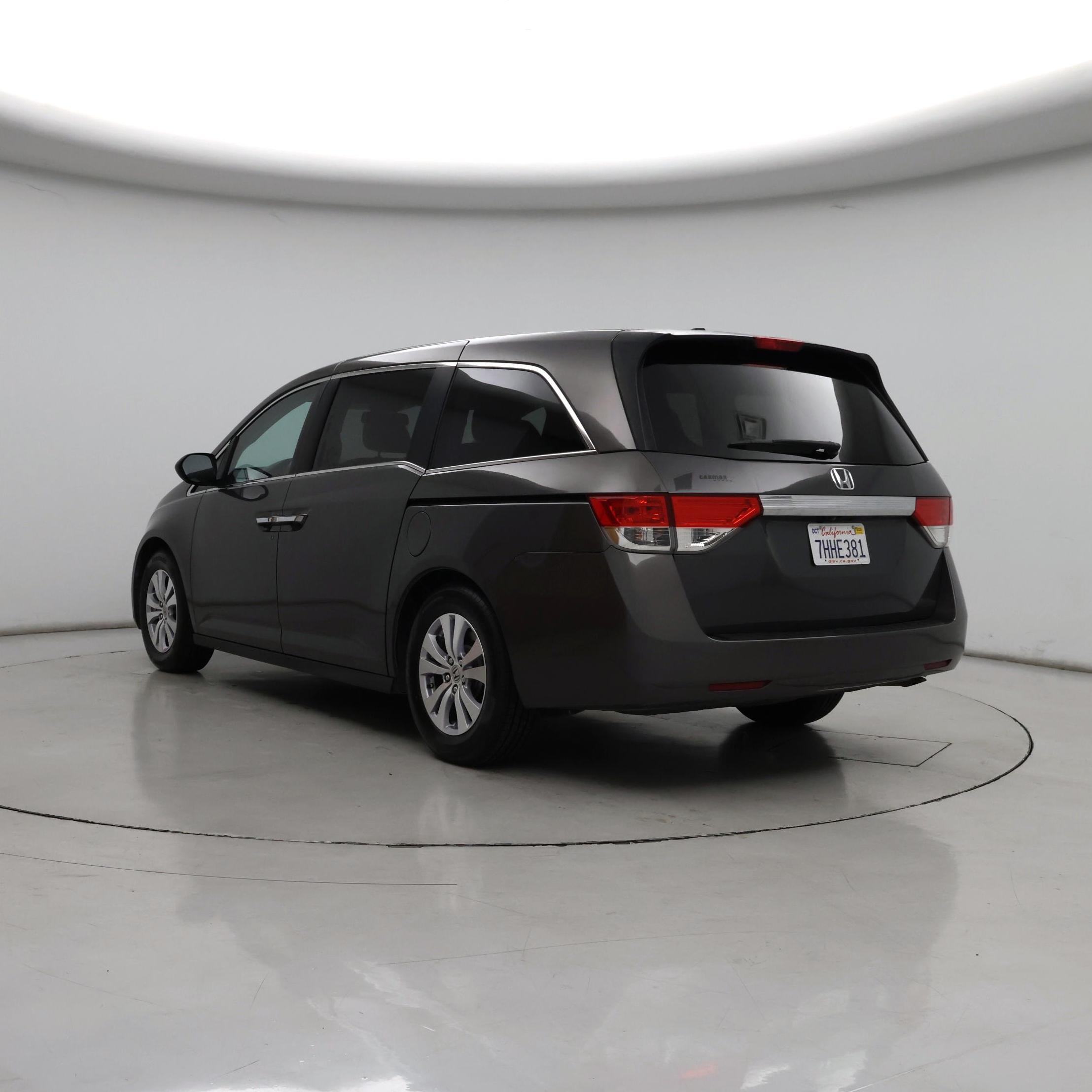 Thumbnail: 2015 Honda Odyssey - 2