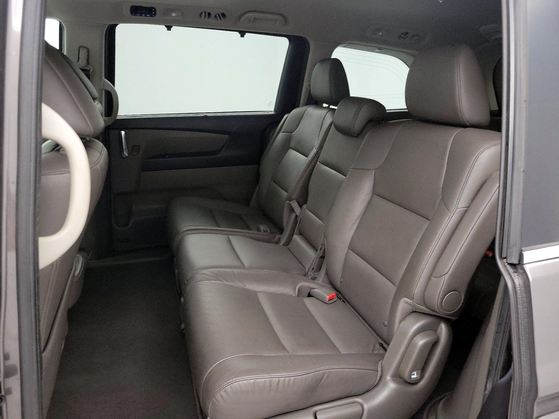 Thumbnail: 2015 Honda Odyssey - 20