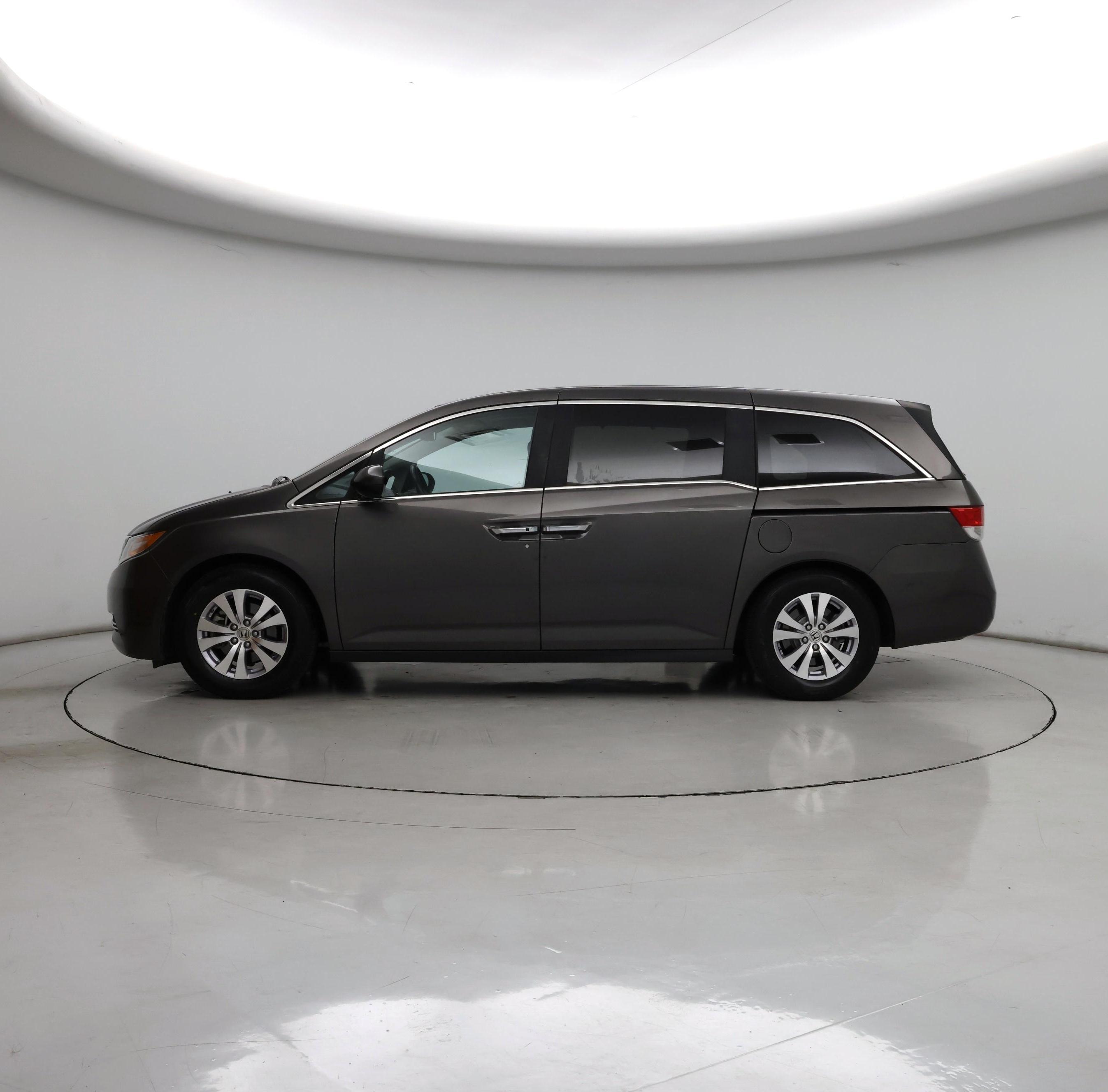 Thumbnail: 2015 Honda Odyssey - 3