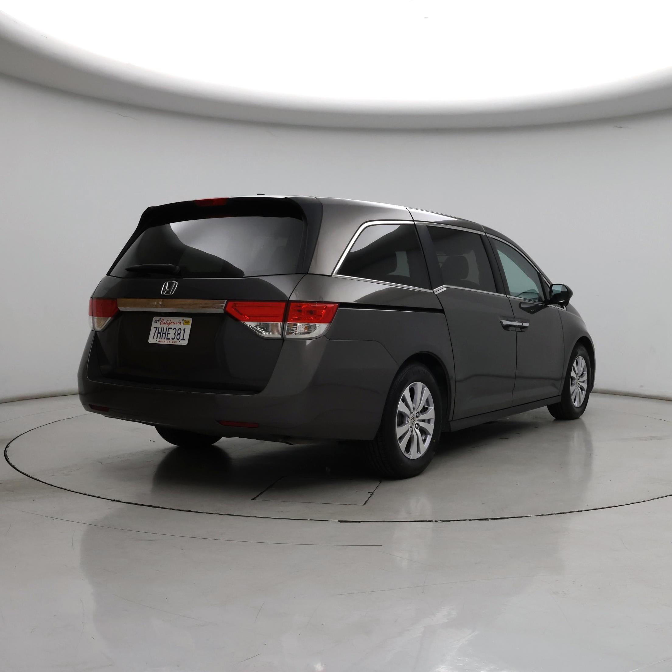 Thumbnail: 2015 Honda Odyssey - 8