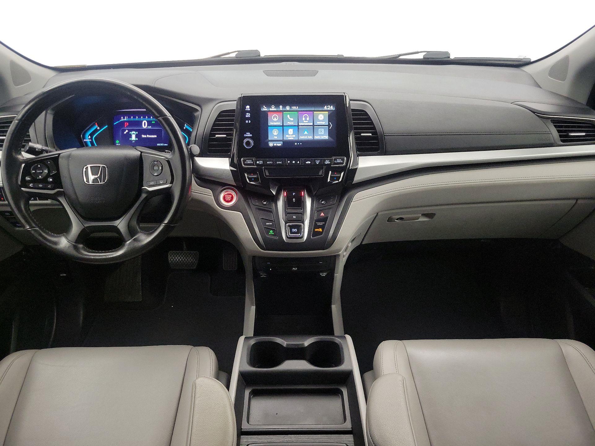 Thumbnail: 2018 Honda Odyssey - 9